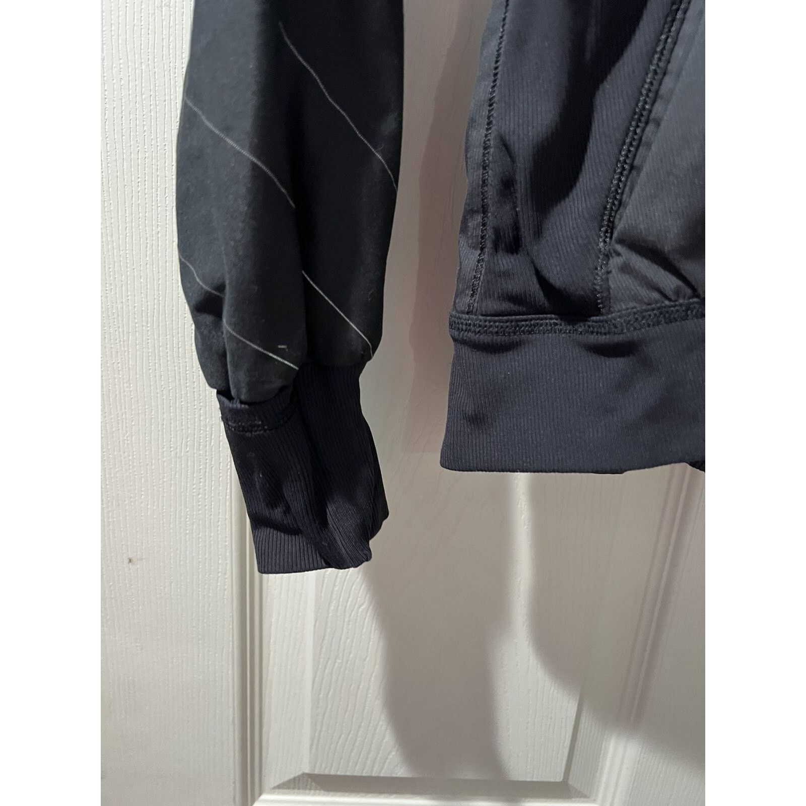 Lululemon Lululemon Run Bundle Up Liner Jacket Black Size 4 A001507 Size S / US 4 / IT 40 - 6 Thumbnail