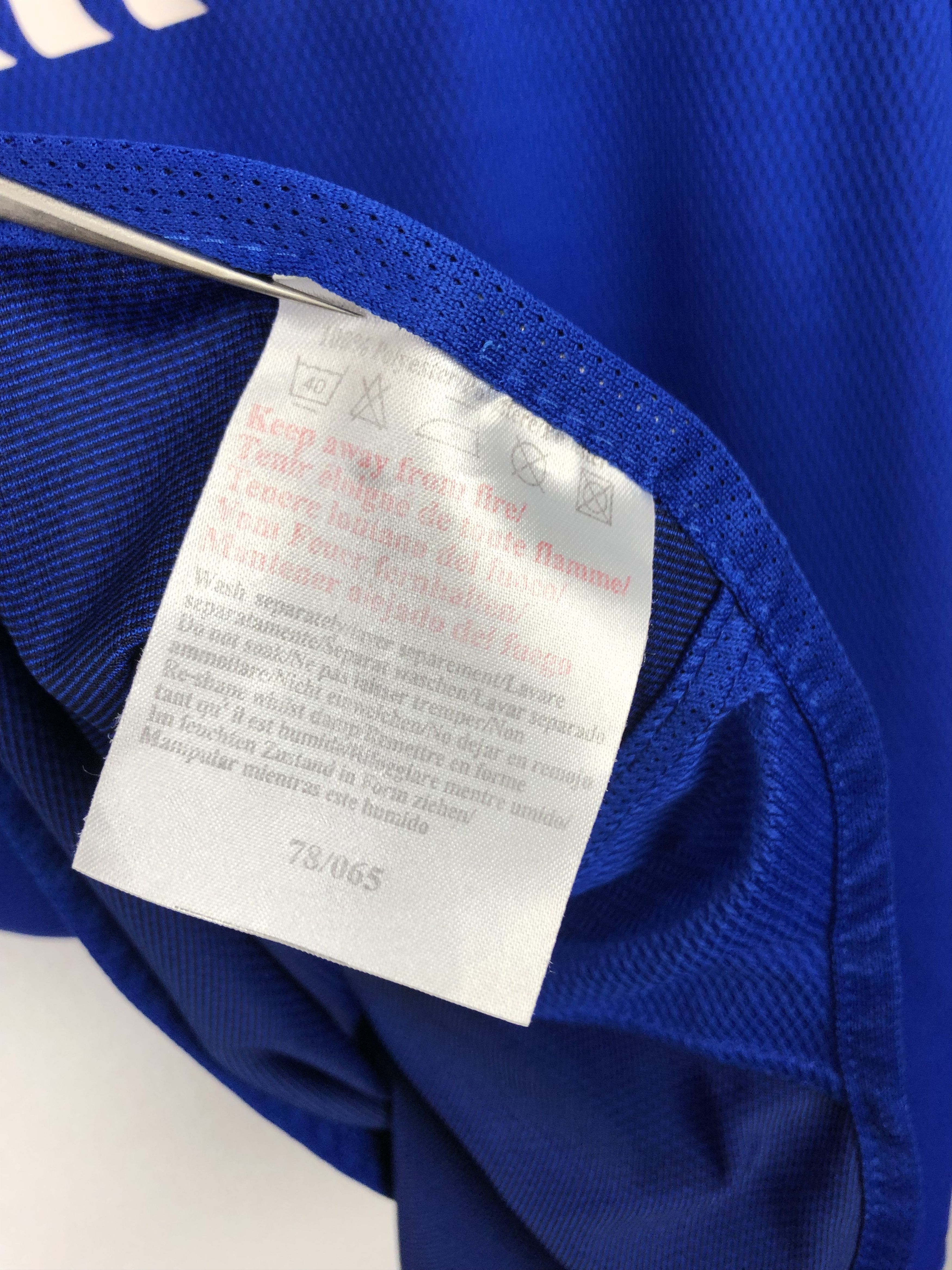 Vintage Chelsea Home football shirt 2003 Soccer Umbro Jersey Trikot Size US XL / EU 56 / 4 - 6 Thumbnail