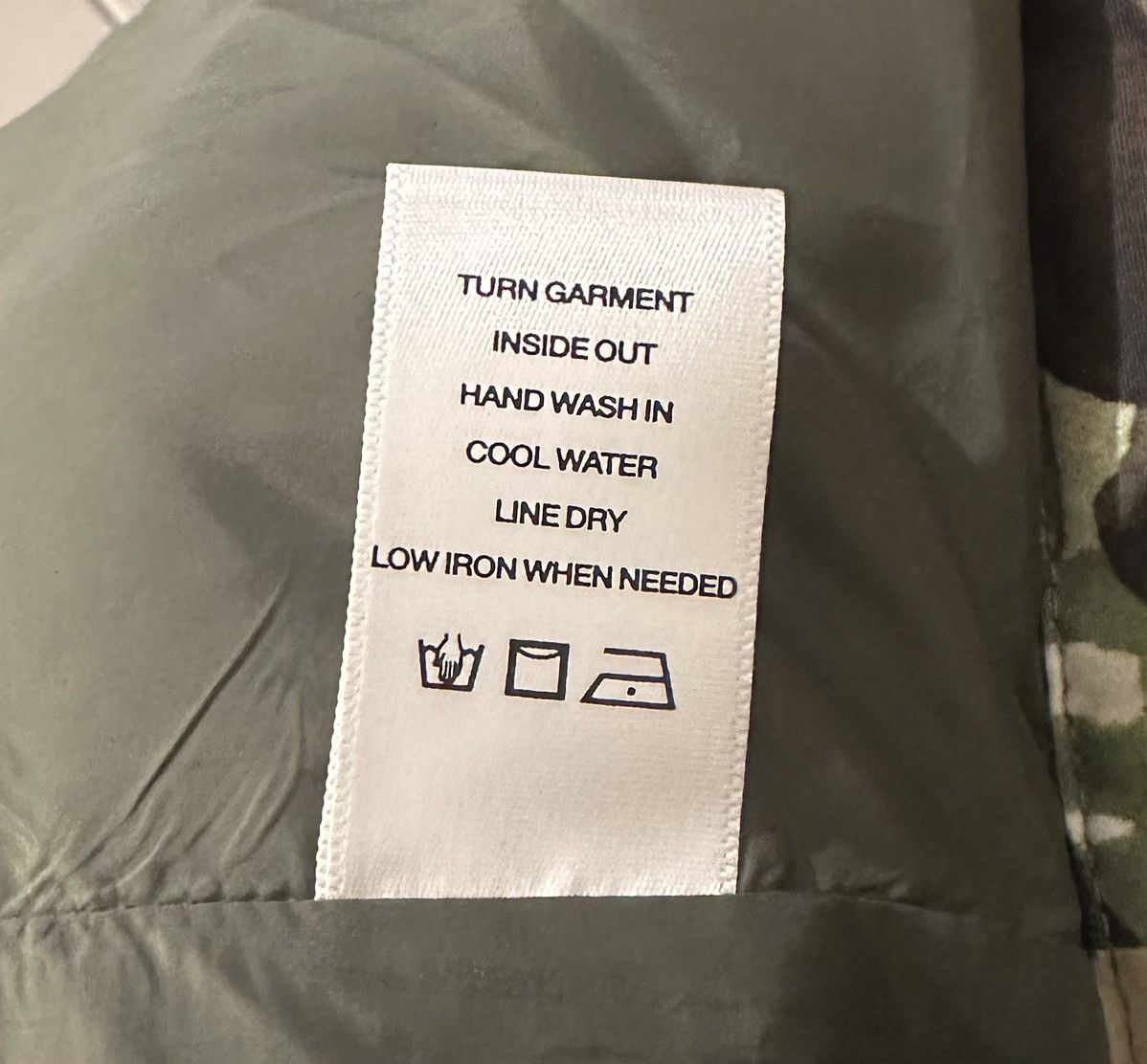 Reese Cooper Reese Cooper Outdoor Supply Watercolor Camo Puffer Jacket Size US XL / EU 56 / 4 - 7 Thumbnail