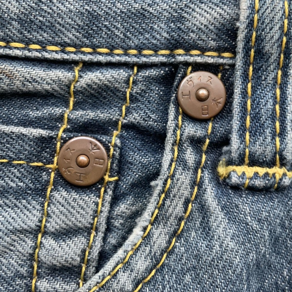 Evisu × Japanese Brand EVISU DOWLUCK EMBROIDERED SELVEDGE JEANS Size US 26 / EU 42 - 13 Thumbnail