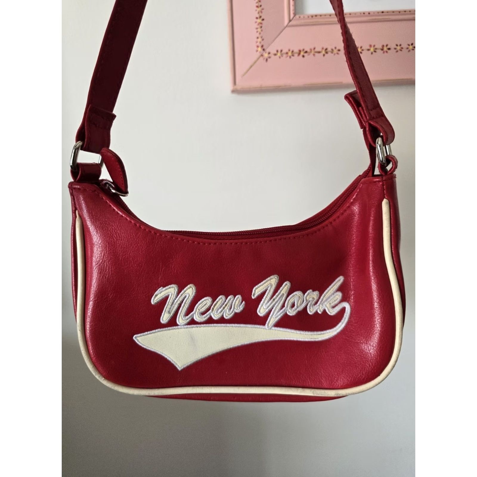 Vintage VINTAGE Payless Shoe Source Red Shoulder Bag Faux Leather Women 2000s Y2K Millennial 1990s Size ONE SIZE - 6 Thumbnail