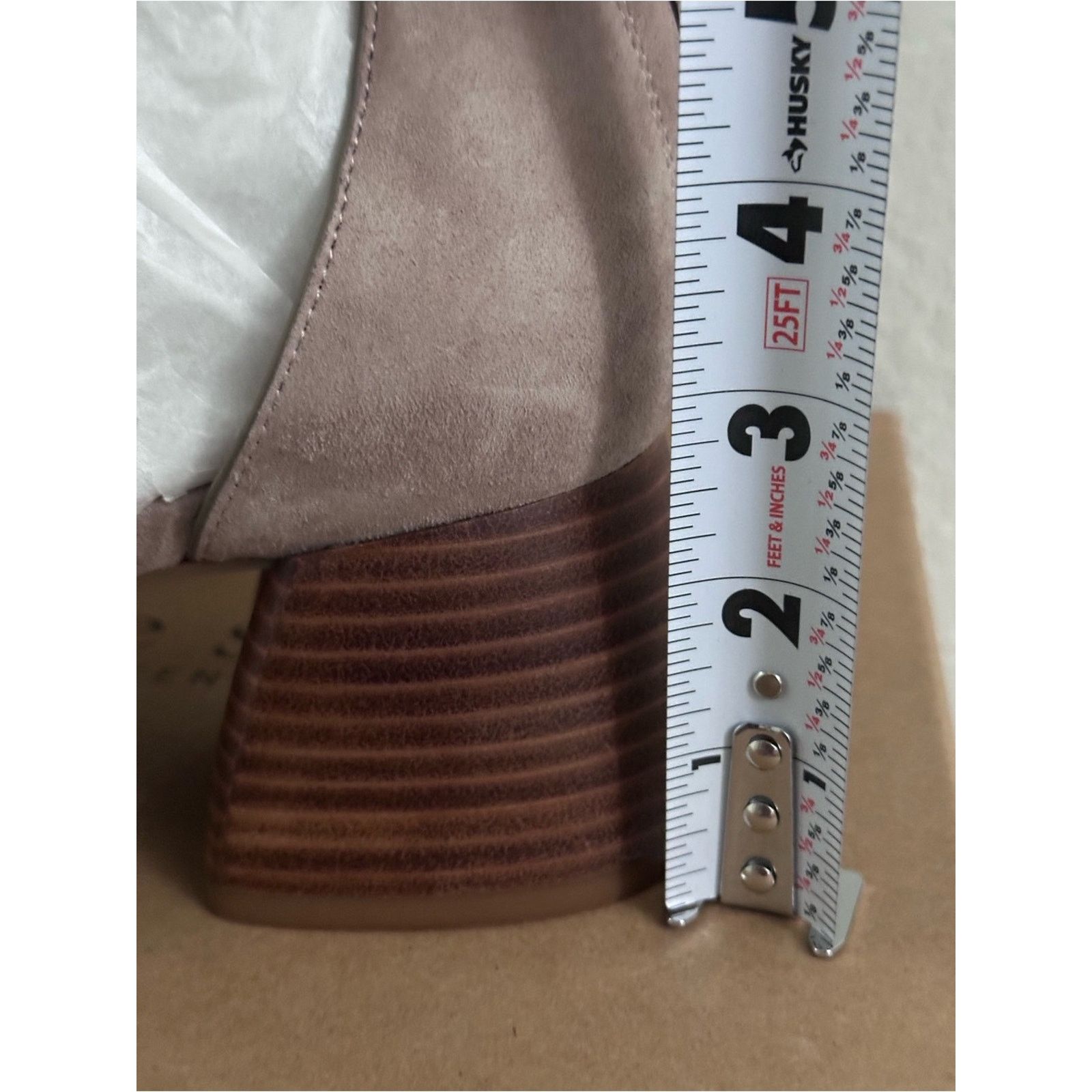 Gentle Souls Gentle Souls by Kenneth Cole Women 10 Myla Heel Sandal Size US 10 / IT 40 - 6 Thumbnail