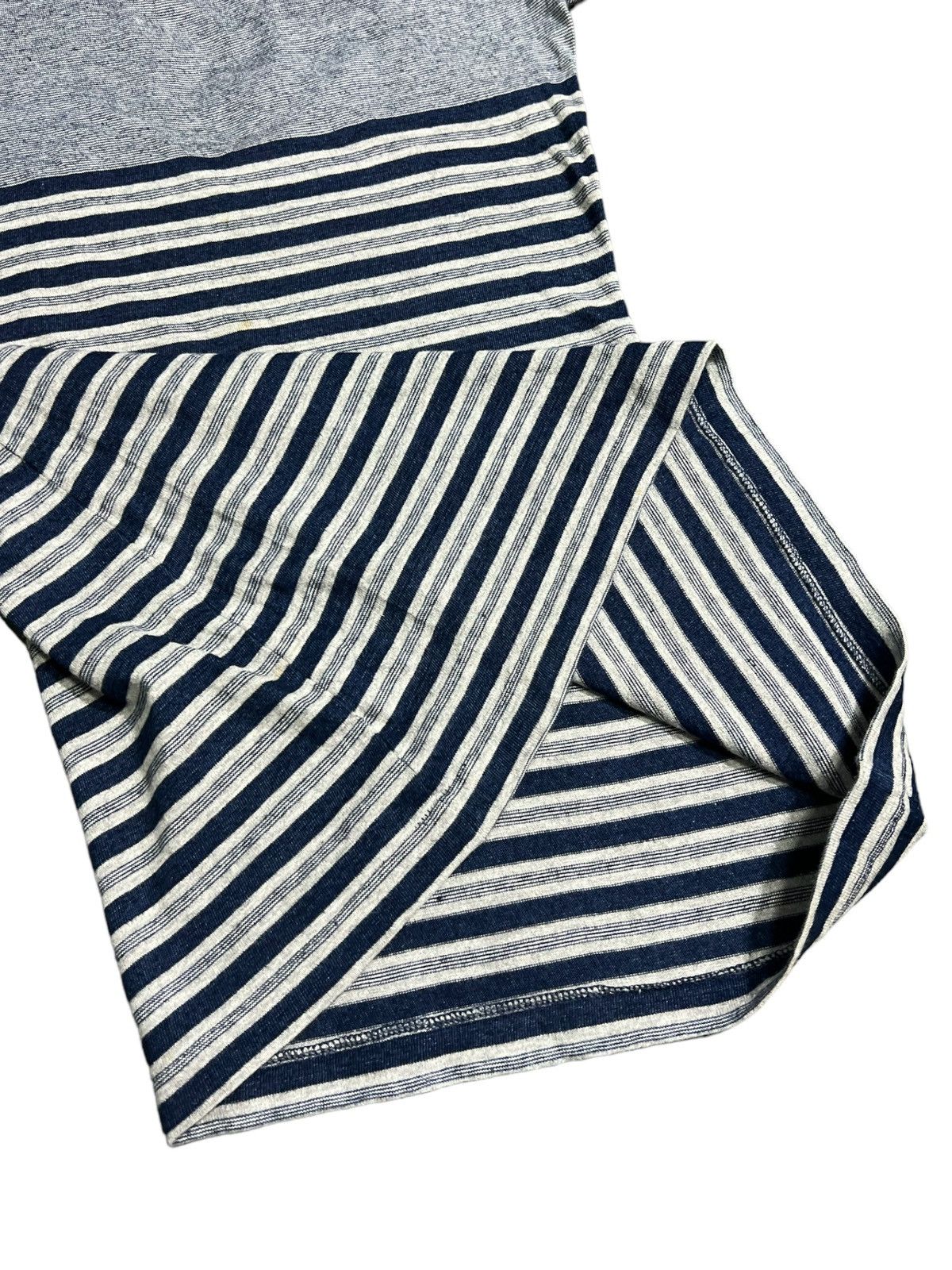 Vintage Issey Miyake Striped Single Stitch T-Shirt Size XS / US 0-2 / IT 36-38 - 9 Thumbnail