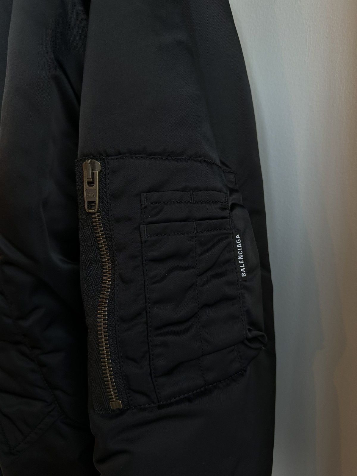 Balenciaga Balenciaga pinched collar Bomber jacket Size US L / EU 52-54 / 3 - 5 Thumbnail