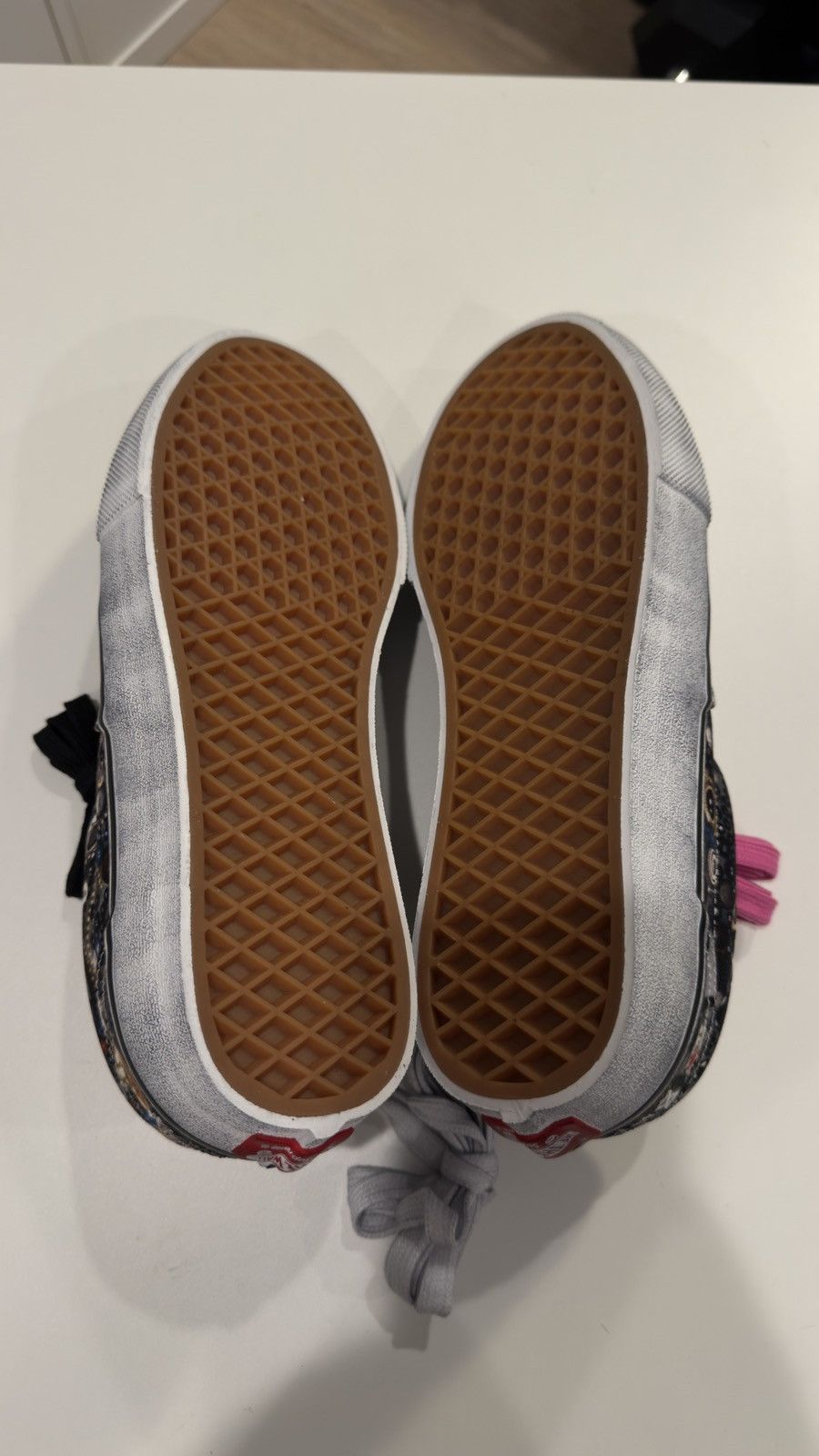 Supreme Supreme x Mike Kelley Vans Era SS26 Size 9.5 Size US 9.5 / EU 42-43 - 10 Thumbnail