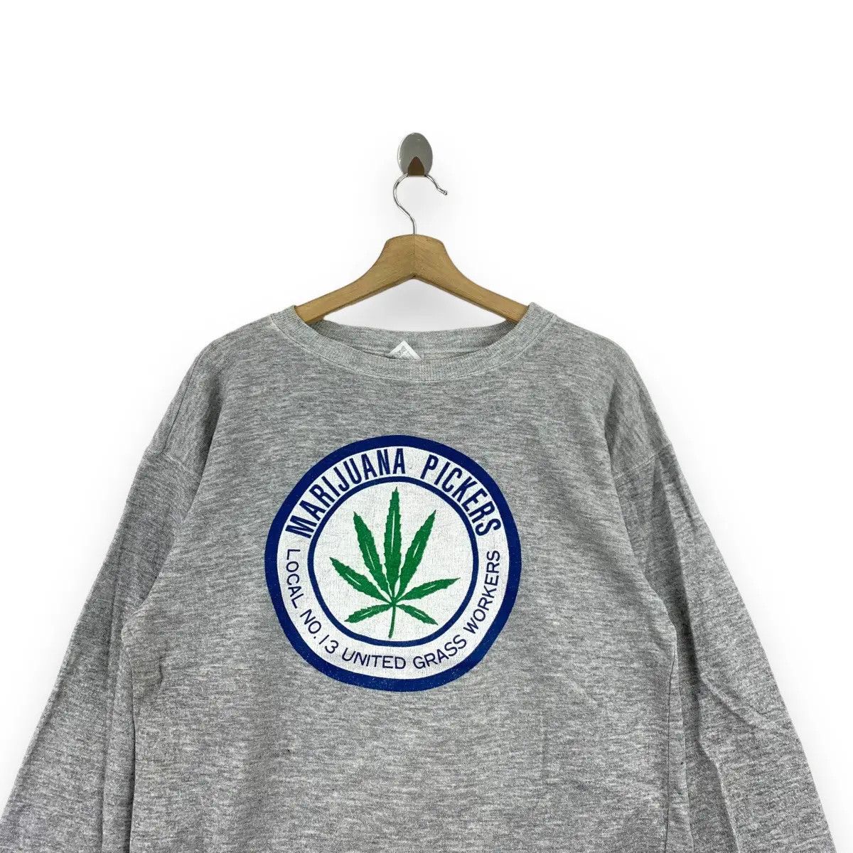 Vintage Vintage 80’ MARIJUANA PICKERS United Grass Sweatshirt Size US M / EU 48-50 / 2 - 4 Thumbnail