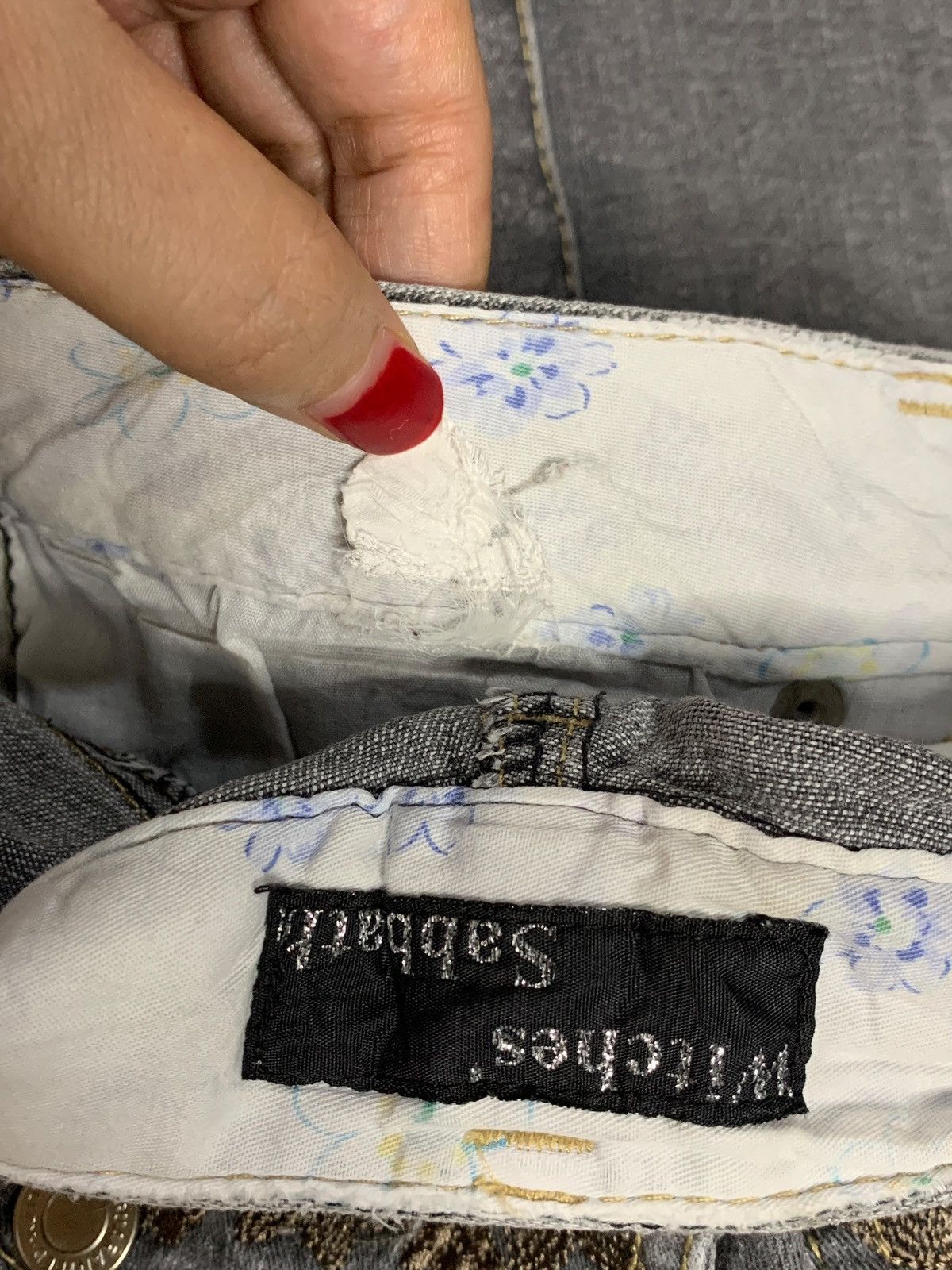 Japanese Brand SALES🔥Vintage Japanese Brand Floral Embroidery Flare Jeans Size 29" - 10 Thumbnail