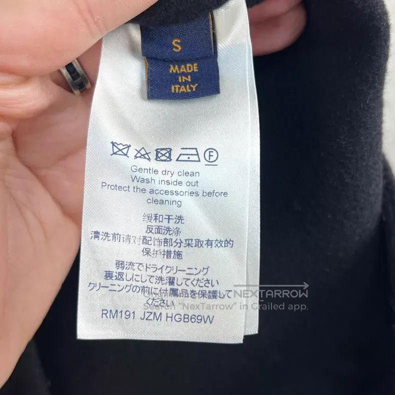 Louis Vuitton Louis Vuitton Solid cashmere-blend hooded sweatshirt Size US S / EU 44-46 / 1 - 5 Thumbnail