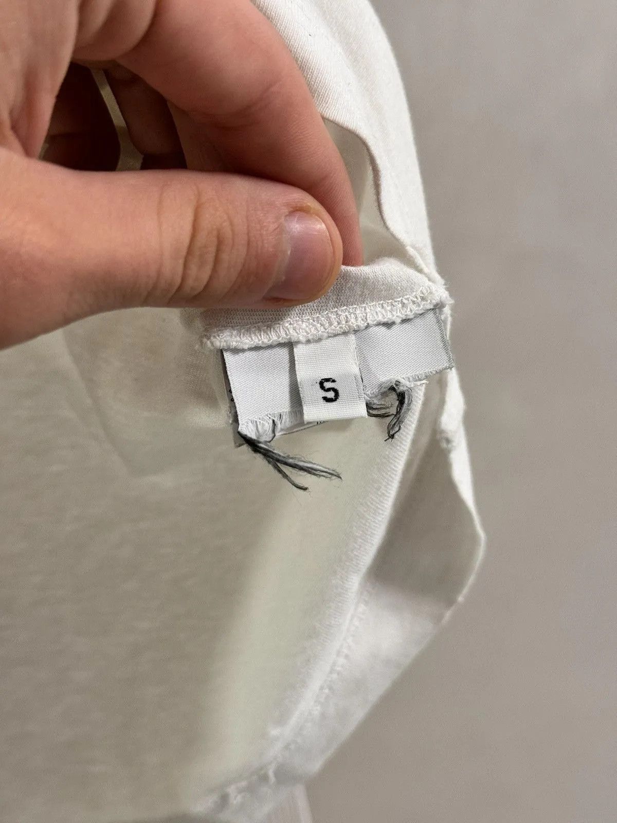 Stone Island Vintage T-shirt Stone Island Archivo Raso Gammato faded Size US S / EU 44-46 / 1 - 6 Thumbnail
