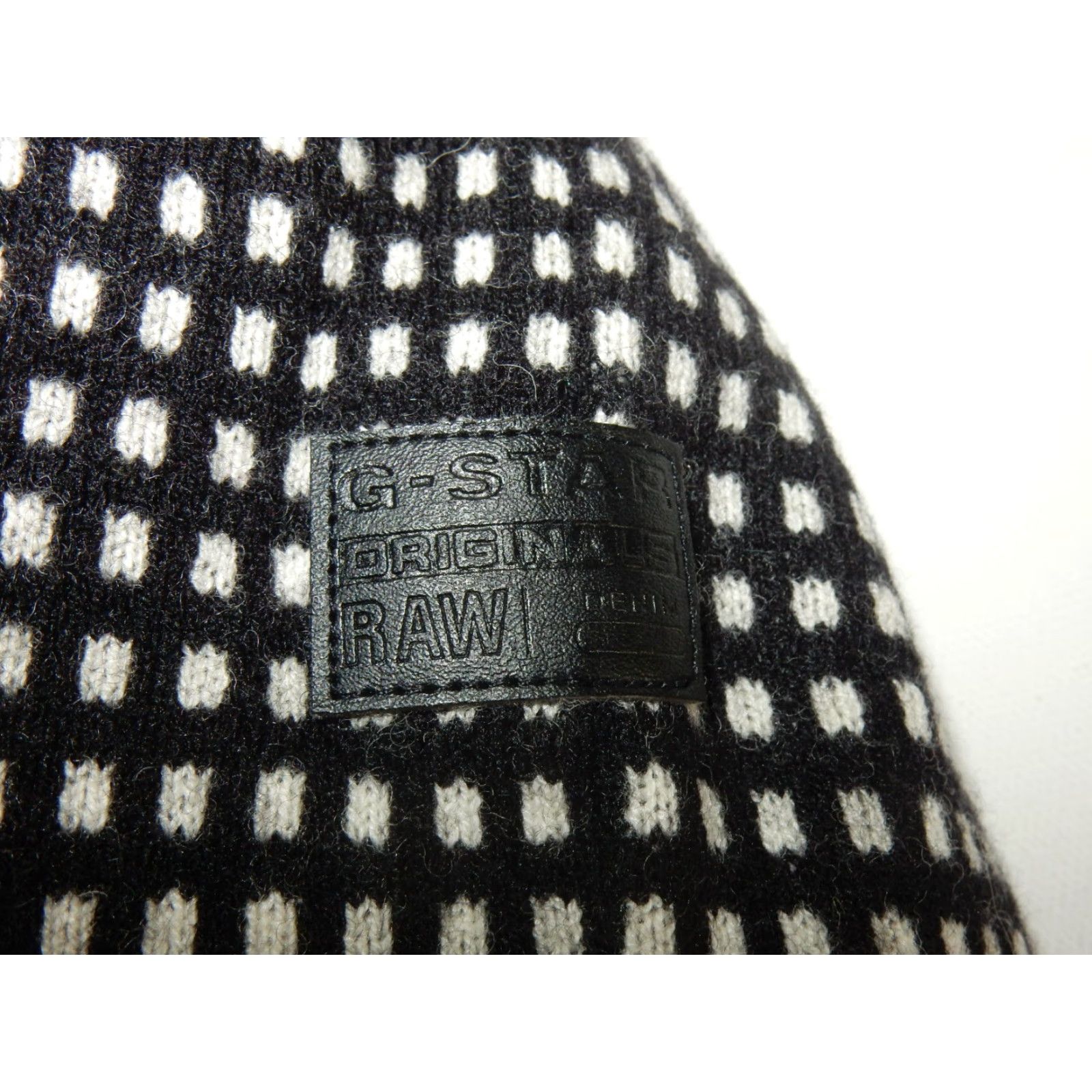Vintage G-Star Raw Thick Wool Sweater Adult XL Black & White Pullover Mens Size US S / EU 44-46 / 1 - 3 Thumbnail