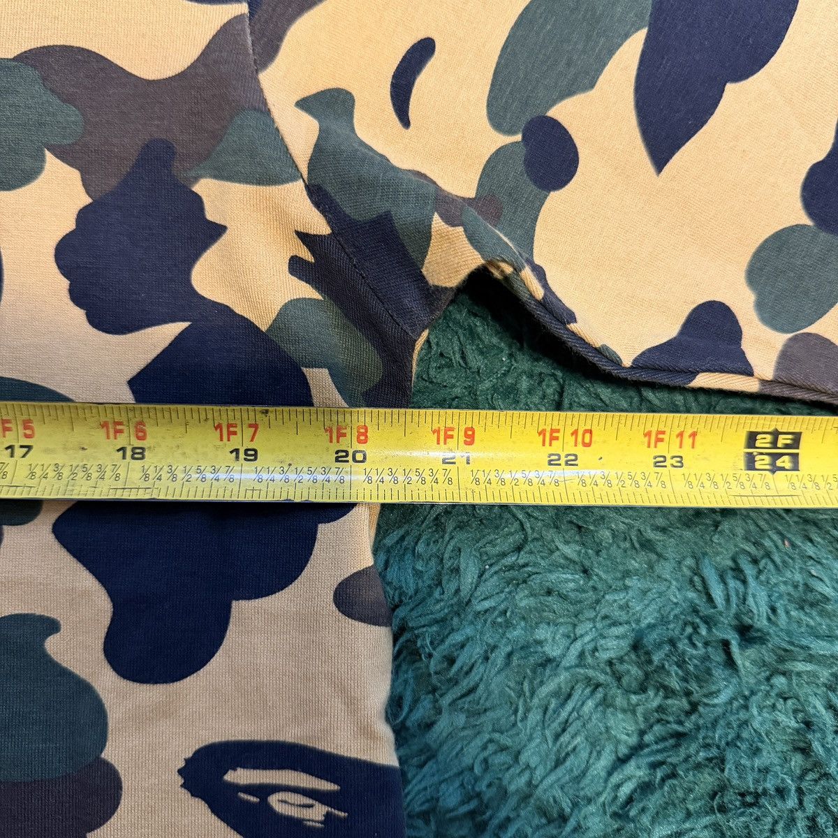 Bape 1st camo all logo tee Size US XL / EU 56 / 4 - 3 Thumbnail