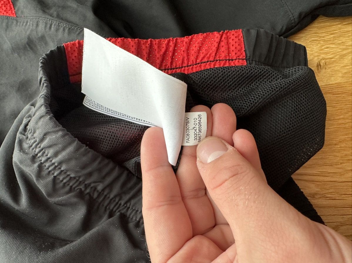 Nike Vintage Nike Premier Nylon Jacket Y2K 2000s Swoosh Logo Size US L / EU 52-54 / 3 - 6 Thumbnail