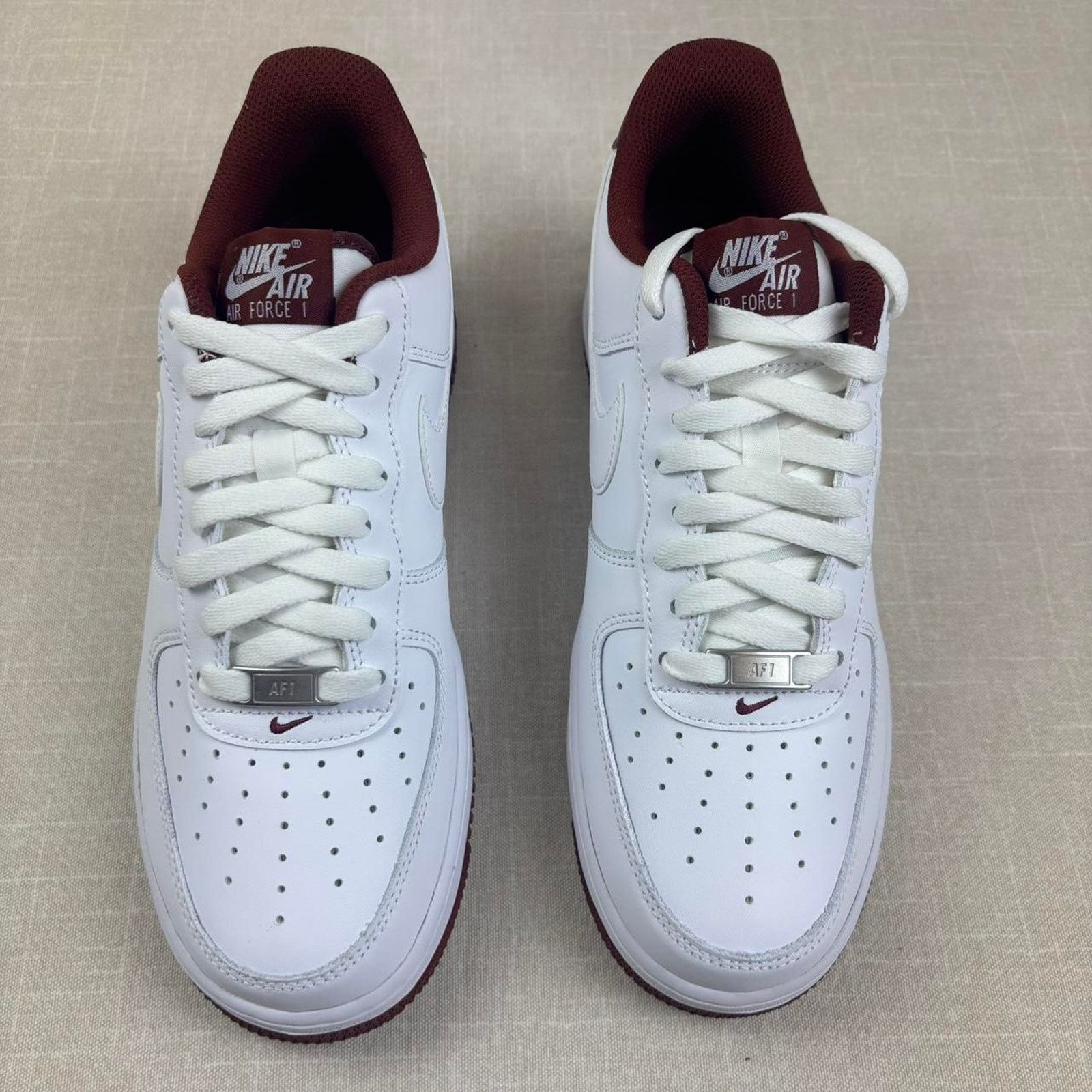 Nike 🍷 2022 Nike Air Force 1 Low '07 “White Dark Beetroot” 9M Size US 9 / EU 42 - 3 Thumbnail