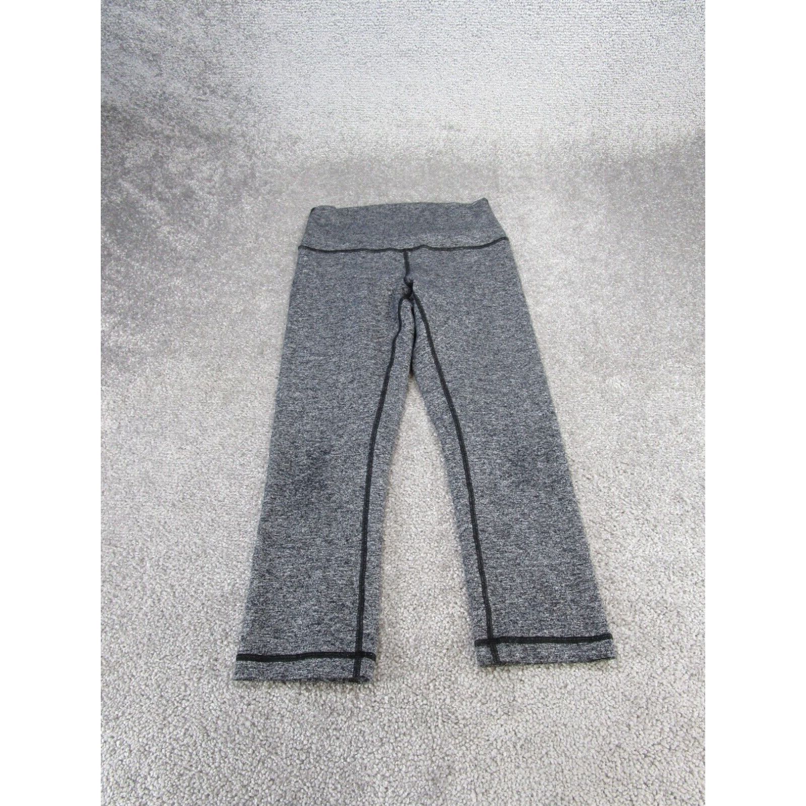Lululemon Lululemon Wunder Under Gray Leggings Womens Size 6 Yoga Athleisure Size 28" / US 6 / IT 42 - 1 Thumbnail
