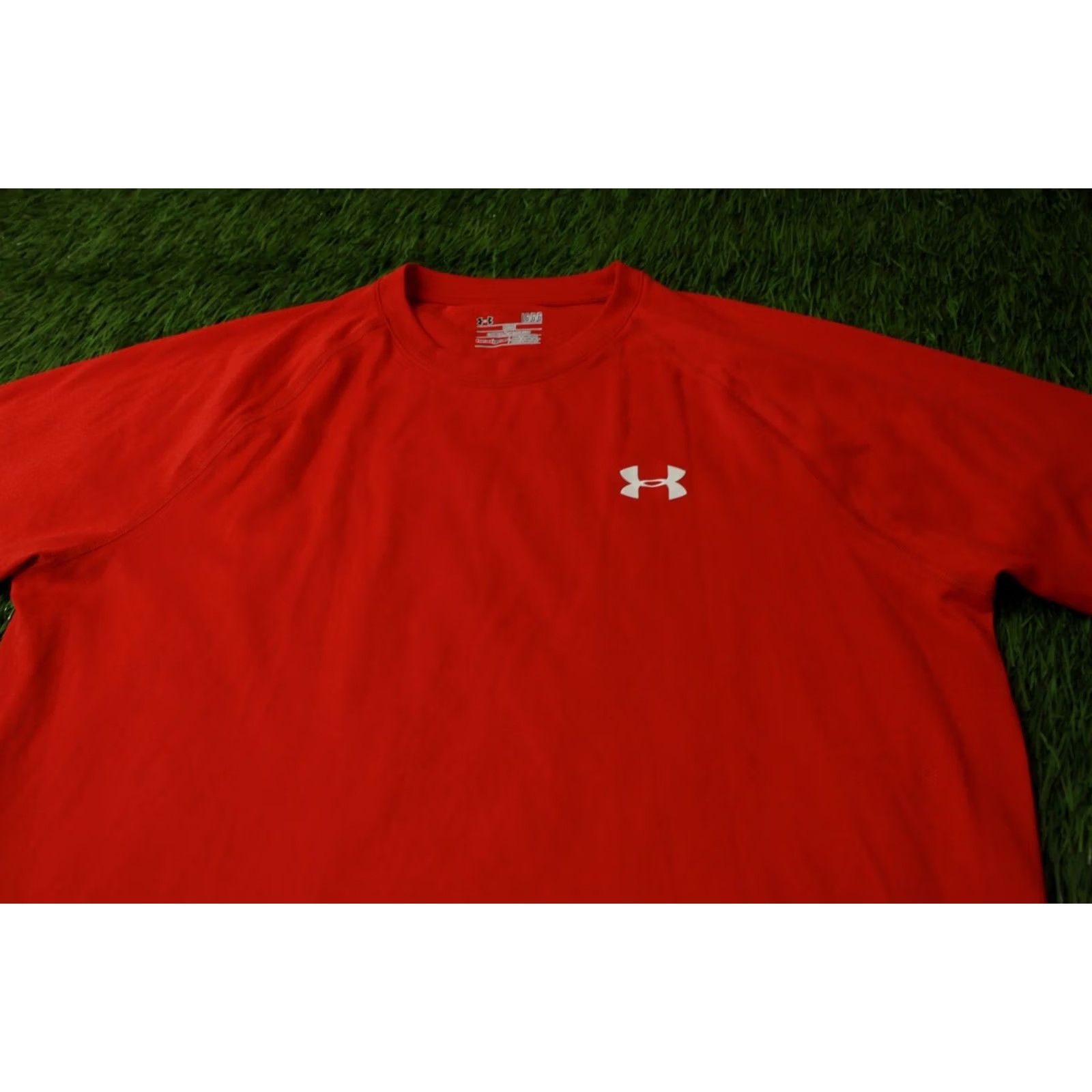Under Armour Under Armour Mens Training Compression Shirt Jersey T-Shirt Original Size L Red Short Sleeve Adult Large Shirt Size US L / EU 52-54 / 3 - 2 Thumbnail