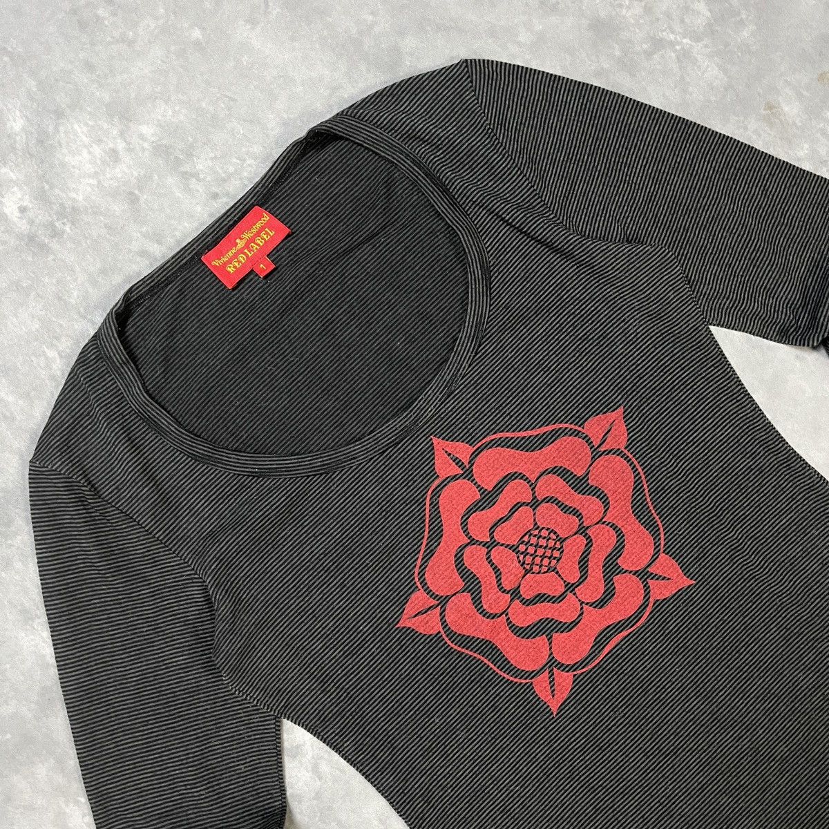 Vivienne Westwood Vivienne Westwood Red Label Rose Graphic Striped Long Sleeve Size S / US 4 / IT 40 - 2 Thumbnail