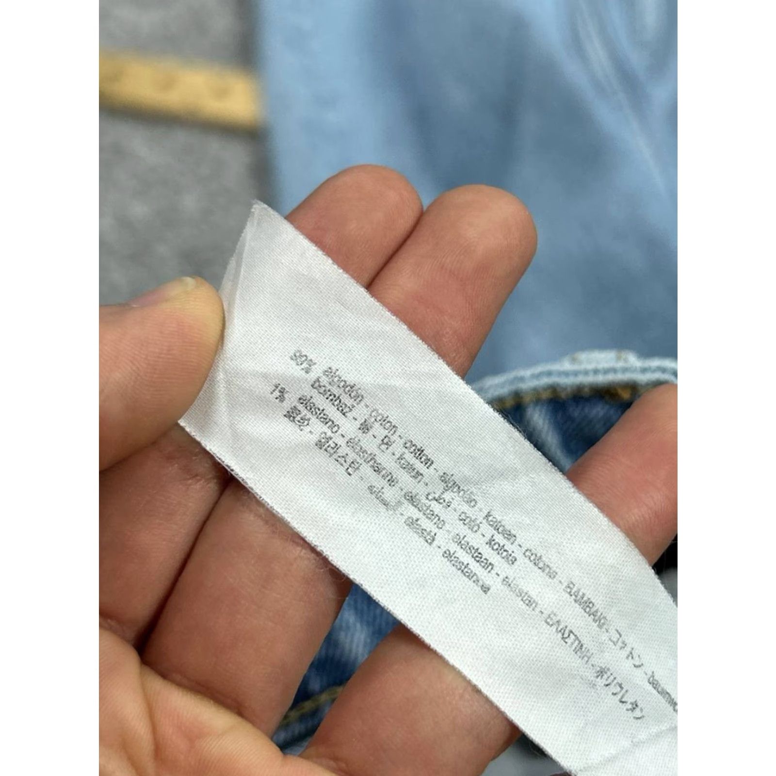 Zara VINTAGE Zara Jeans Womens 4 Light Blue Denim Button Fly Raw Hem Straight Jeans Womens 4 Zara Jeans Size 27" / US 4 / IT 40 - 7 Thumbnail