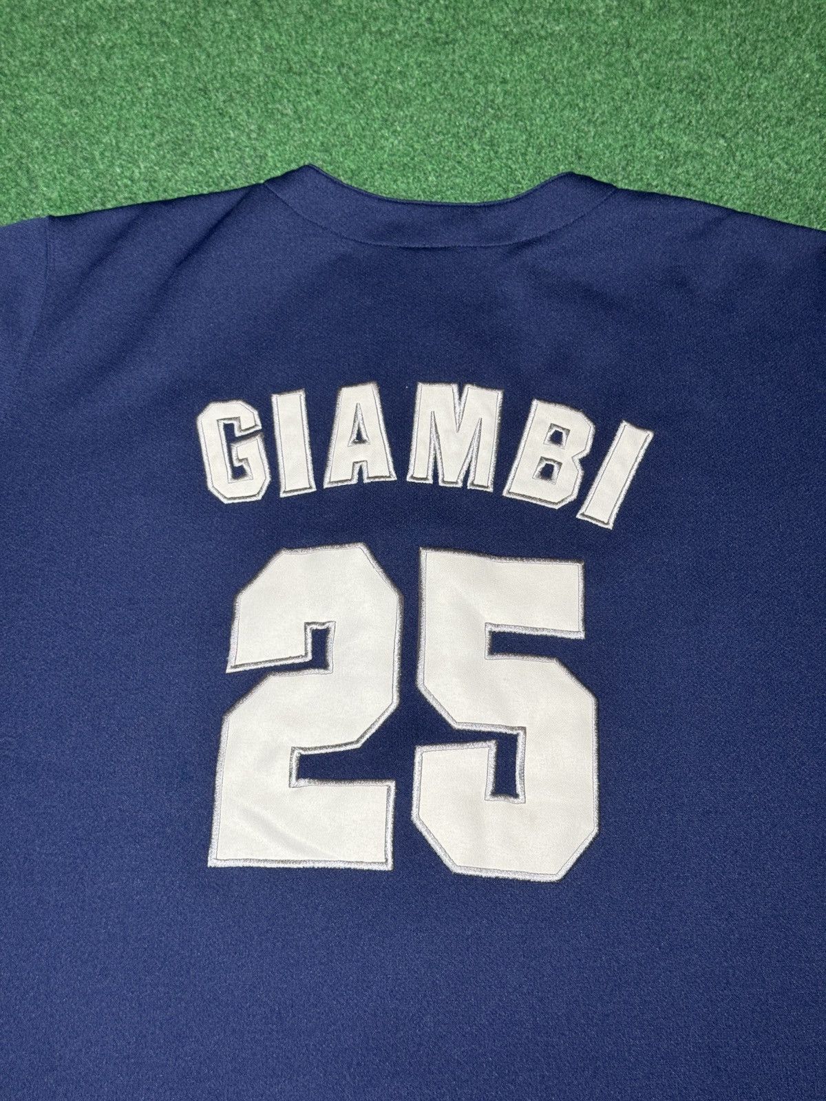 MLB Yankees Giambi Jersey Vintage Baseball MLB L 24x29 90s Y2K Size US L / EU 52-54 / 3 - 4 Thumbnail
