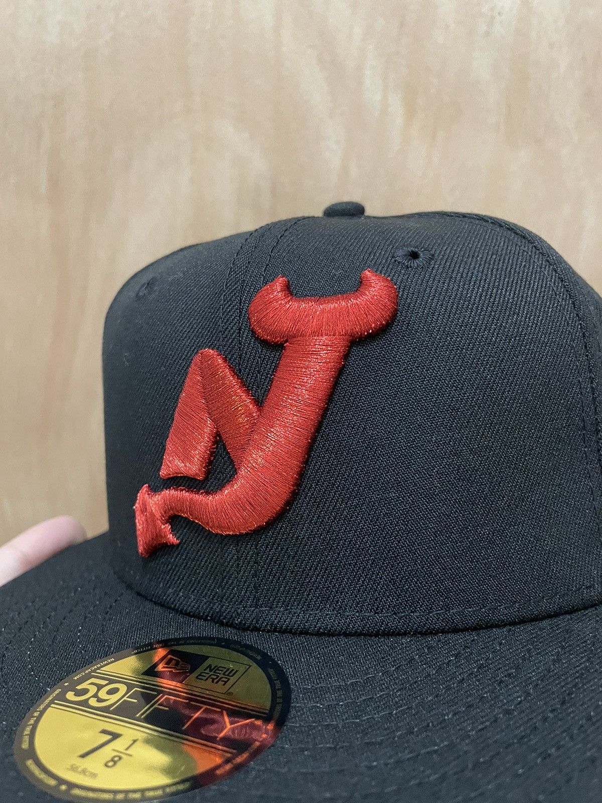 New Era Ecap city New Jersey devils 30 years patch new era 7 1/8 Size ONE SIZE - 3 Thumbnail
