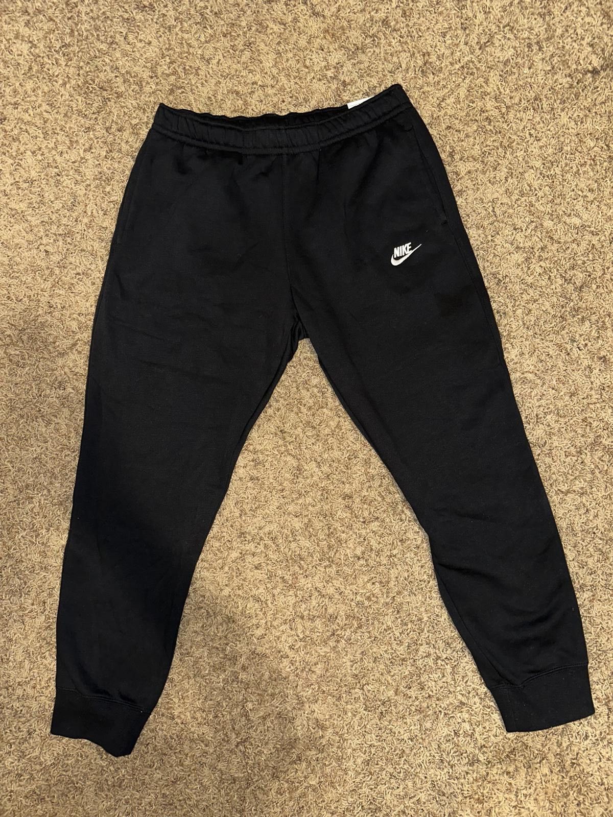 Nike Nike Men's Sportswear Club Fleece Joggers Sweatpants True Size US 32 / EU 48 - 1 Thumbnail