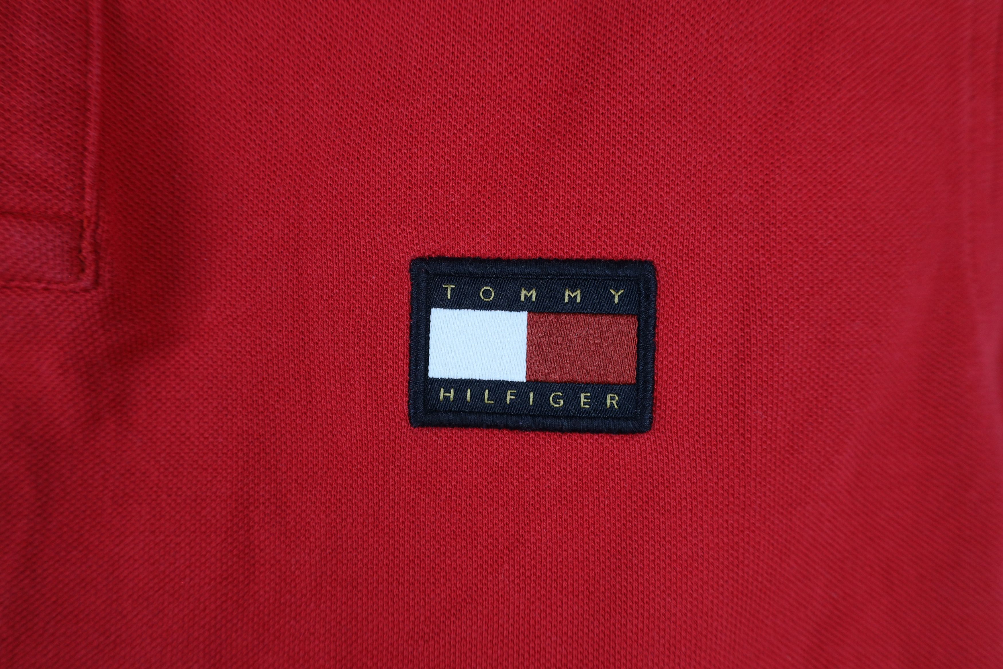 Tommy Hilfiger × Vintage Vintage Tommy Hilfiger Spell Out Patch Logo Collared Polo Size US S / EU 44-46 / 1 - 4 Thumbnail