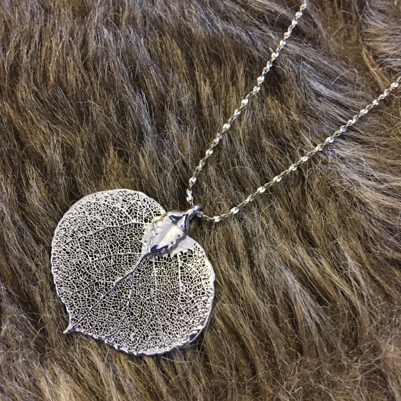 Vintage Vintage 80s silver dipped natural leaf necklace Size ONE SIZE - 6 Thumbnail