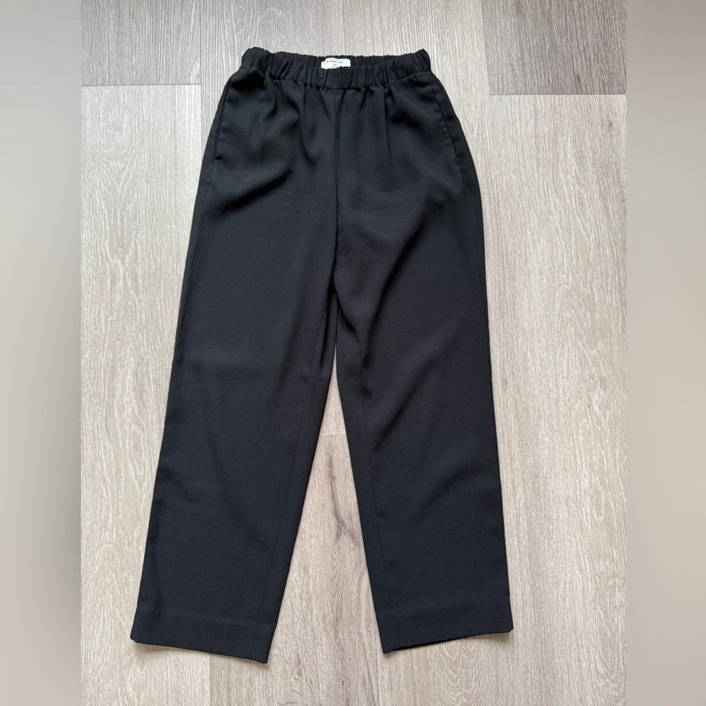 Aritzia Babaton Aritzia Black Trousers with Relaxed Fit Waistband Size 24" / US 00 / IT 34 - 1 Thumbnail