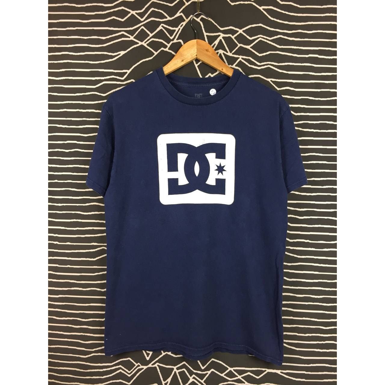 DC DC Shoes Company Box Logo Skateboards Tee Size M Size US M / EU 48-50 / 2 - 1 Thumbnail
