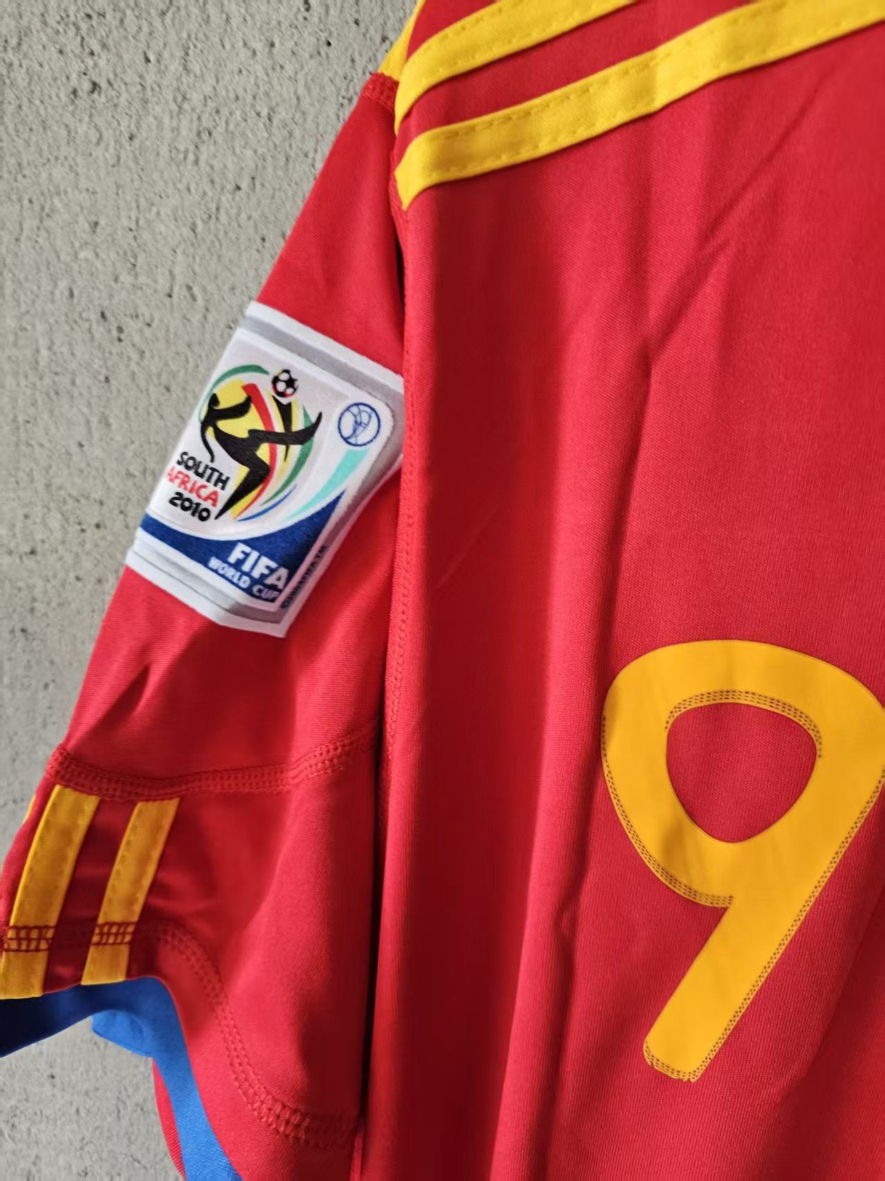 Other 2010 Spain #9 Torres Jersey Home Size US S / EU 44-46 / 1 - 3 Thumbnail