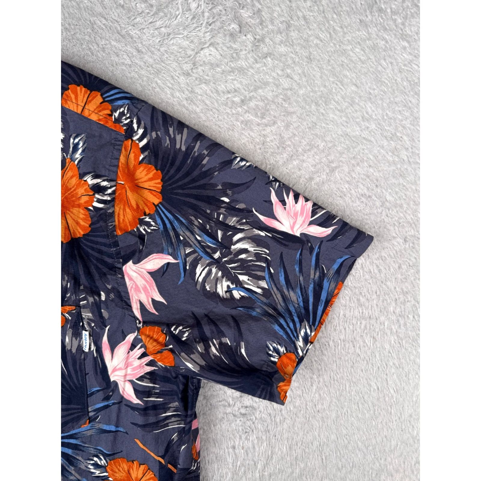 Hurley Hurley Shirt Men 2XL Button-Up Hawaiian Floral Blue Orange Pink Bird Of Paradise Casual Short Sleeve Size US XXL / EU 58 / 5 - 2 Thumbnail