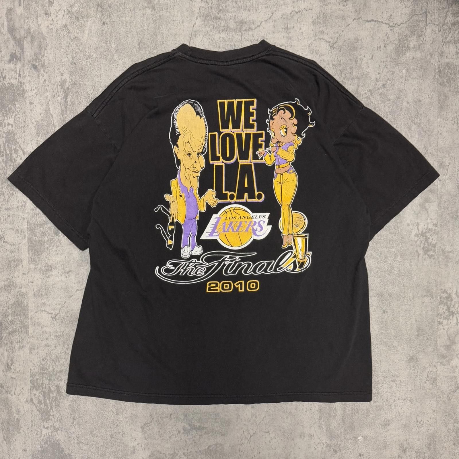 Designer 2010 Lakers vs. Celtics — XL — Size US XL / EU 56 / 4 - 2 Thumbnail