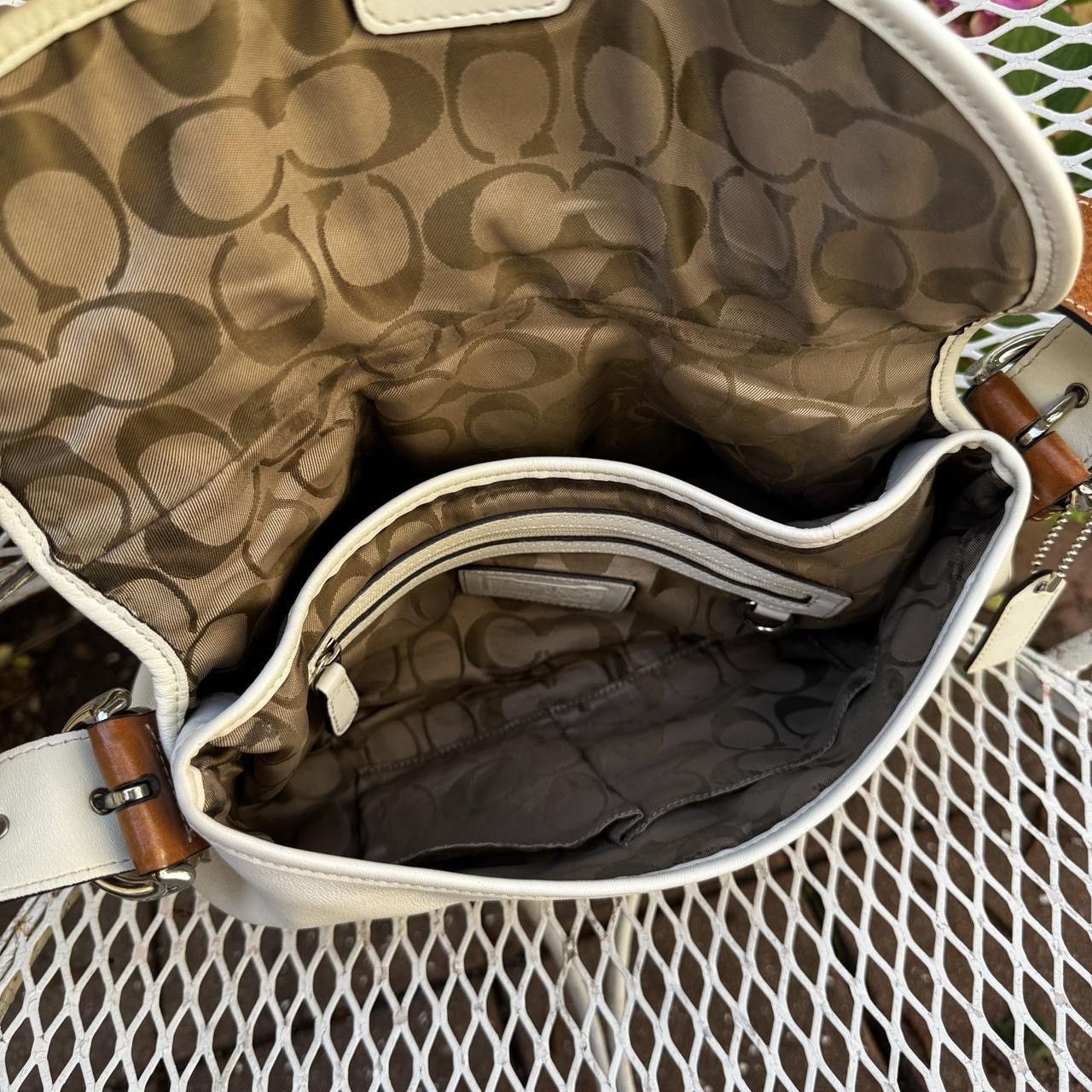 Coach Y2K Coach White Leather & Brown Large Soho Size ONE SIZE - 6 Thumbnail