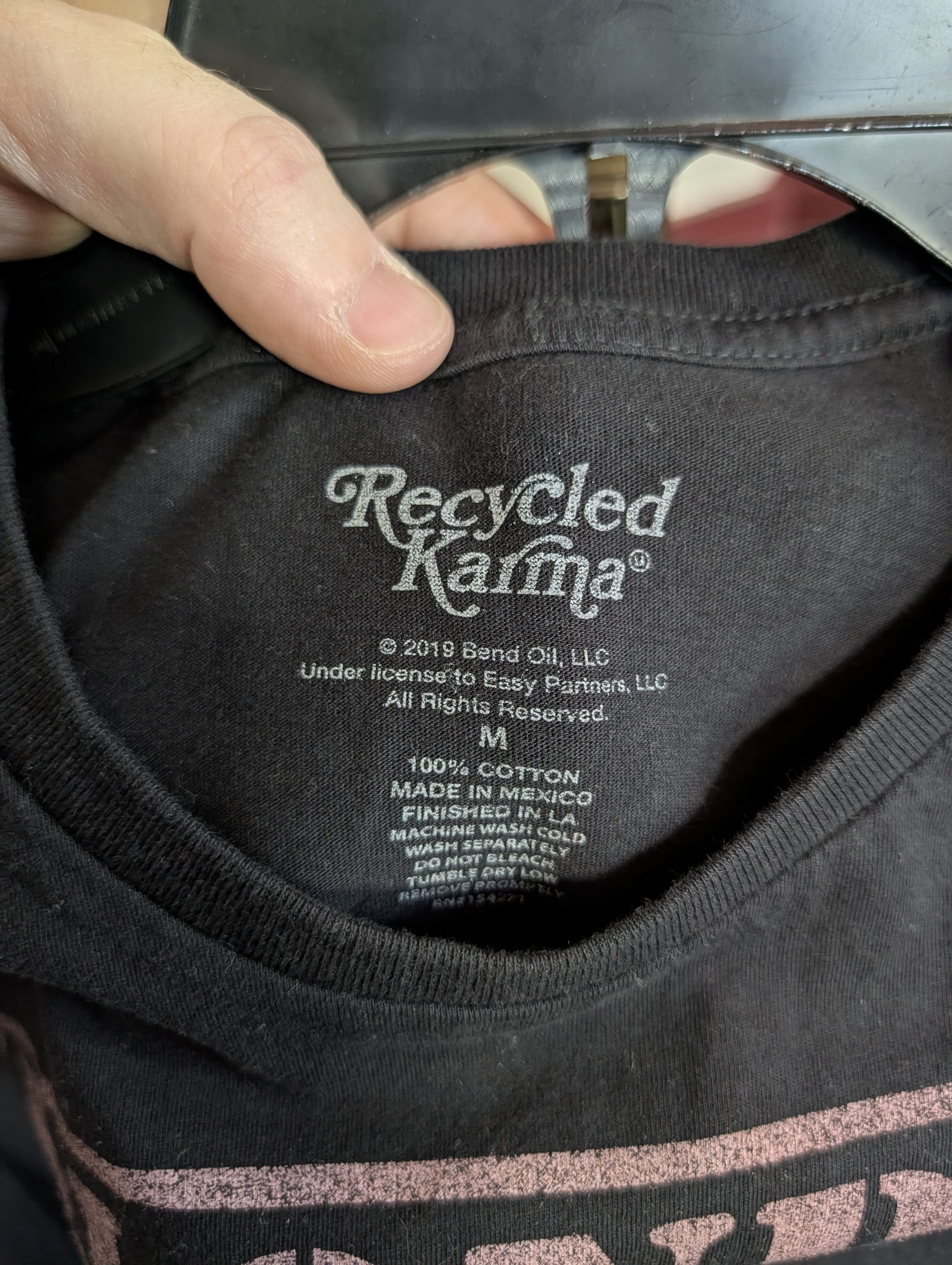 The Recycled Planet Hand distressed open shoulder Blondie black t-shirt Size M / US 6-8 / IT 42-44 - 7 Thumbnail