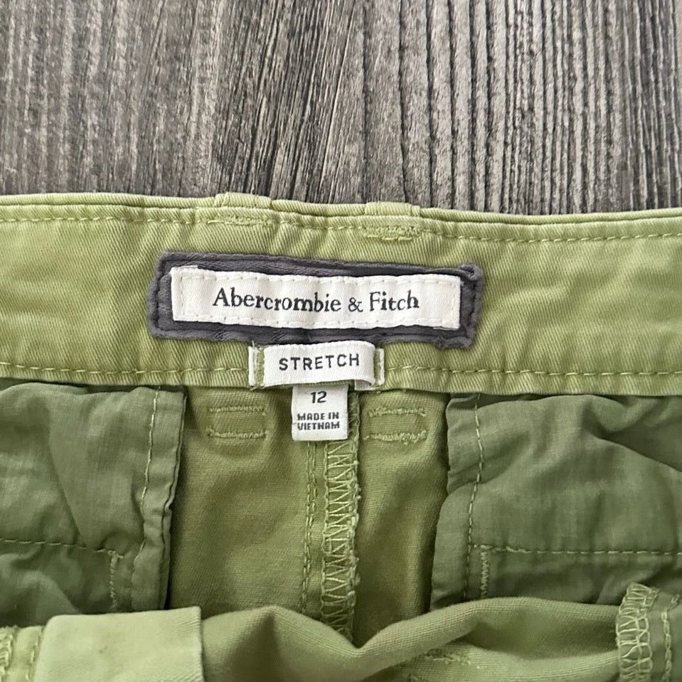 Abercrombie & Fitch abercrombie and fitch vintage green shorts Size 28" / US 6 / IT 42 - 2 Thumbnail