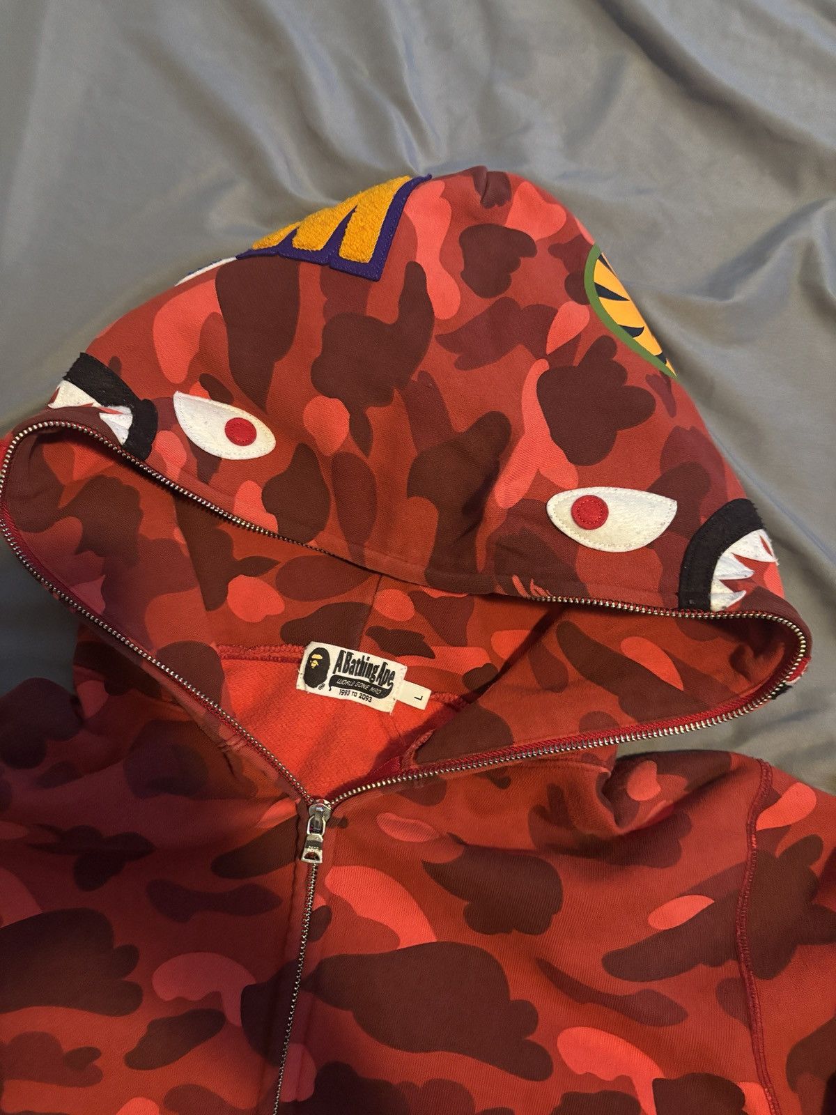 Bape red bape zip up hoodie Size US L / EU 52-54 / 3 - 3 Thumbnail