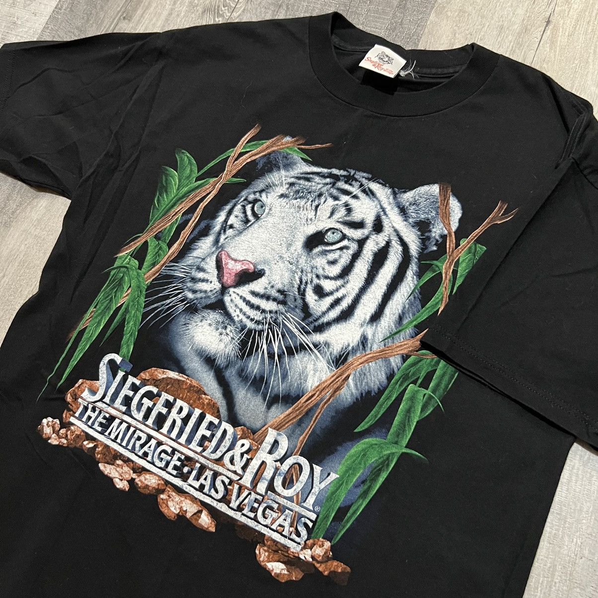 Vintage VTG Siegfried & Roy The Mirage Las Vegas White Tiger Shirt Size US XL / EU 56 / 4 - 2 Thumbnail