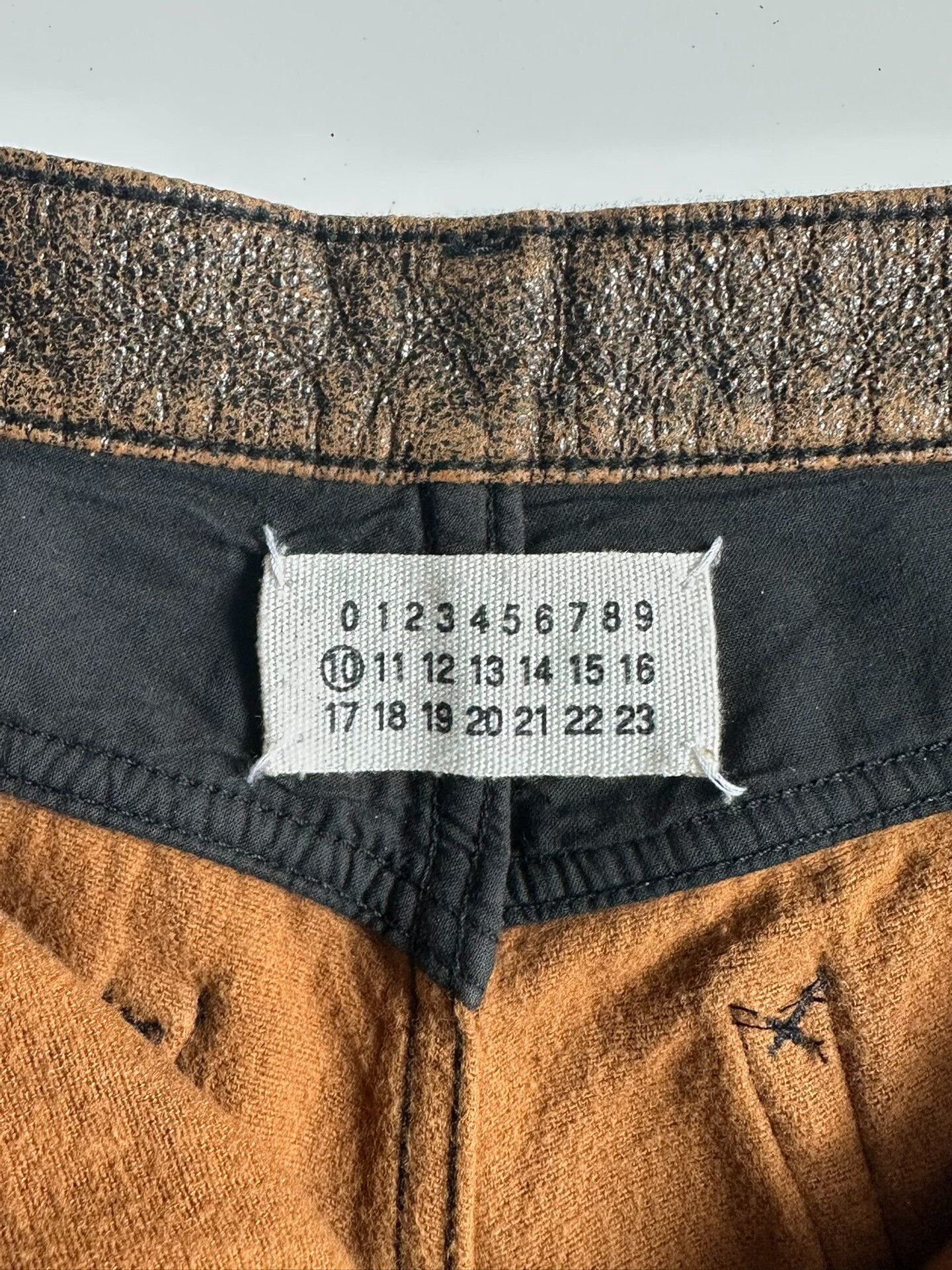 Maison Margiela Maison Margiela Ori.Batch Wax-coated 7/10 pants| Size US 30 / EU 46 - 5 Thumbnail