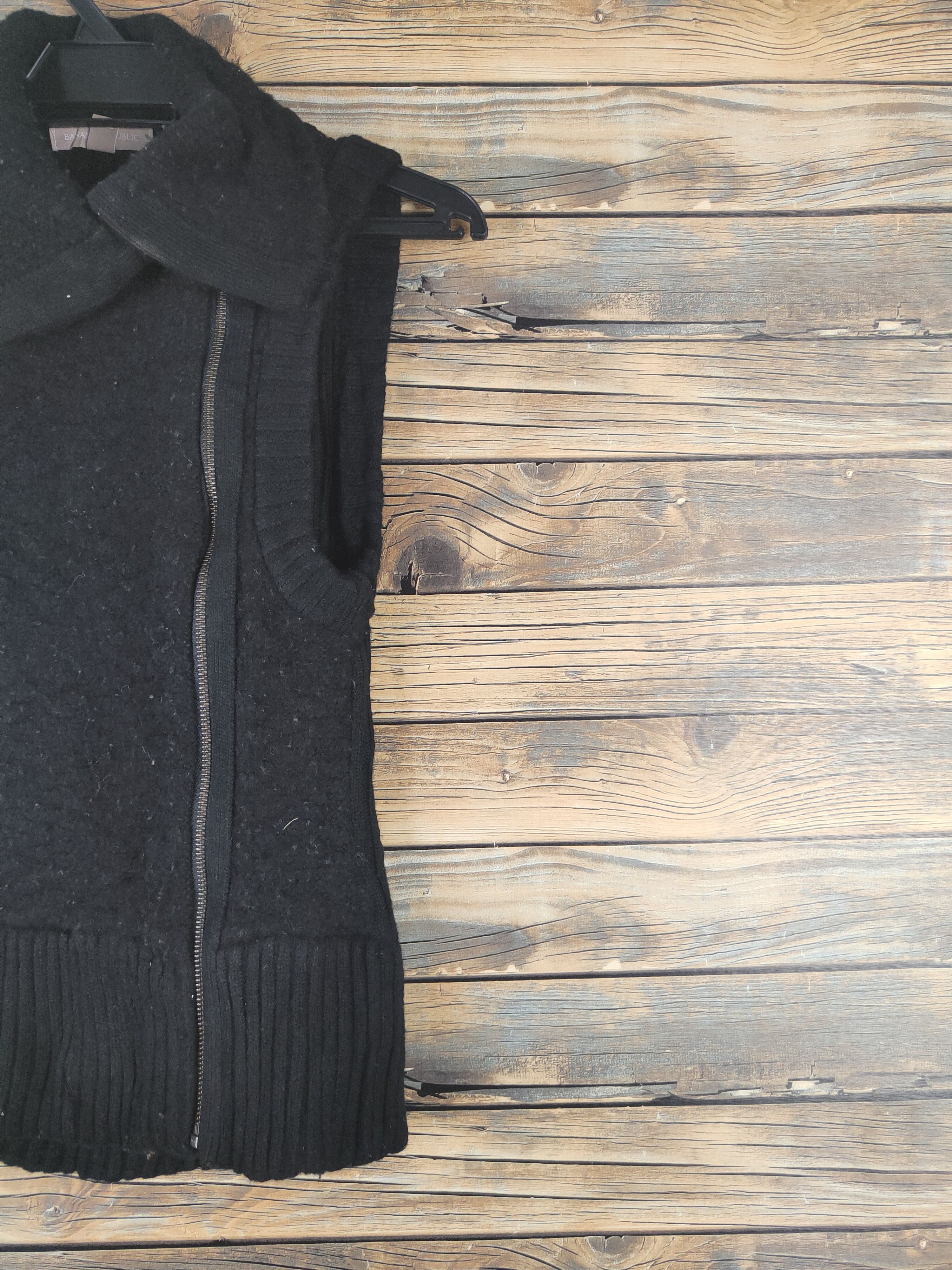 Aran Isles Knitwear × Banana Republic × Vintage Banana Republic Black Knitwear Biker Vests Size XS / US 0-2 / IT 36-38 - 5 Thumbnail
