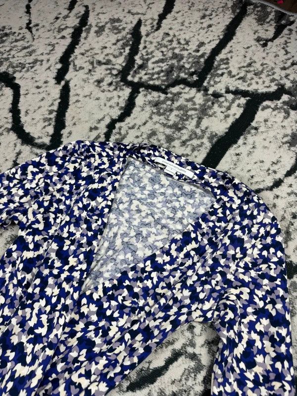 Diane von Furstenberg Diane Von Furstenberg blue white floral silk dress S Size S / US 4 / IT 40 - 3 Thumbnail