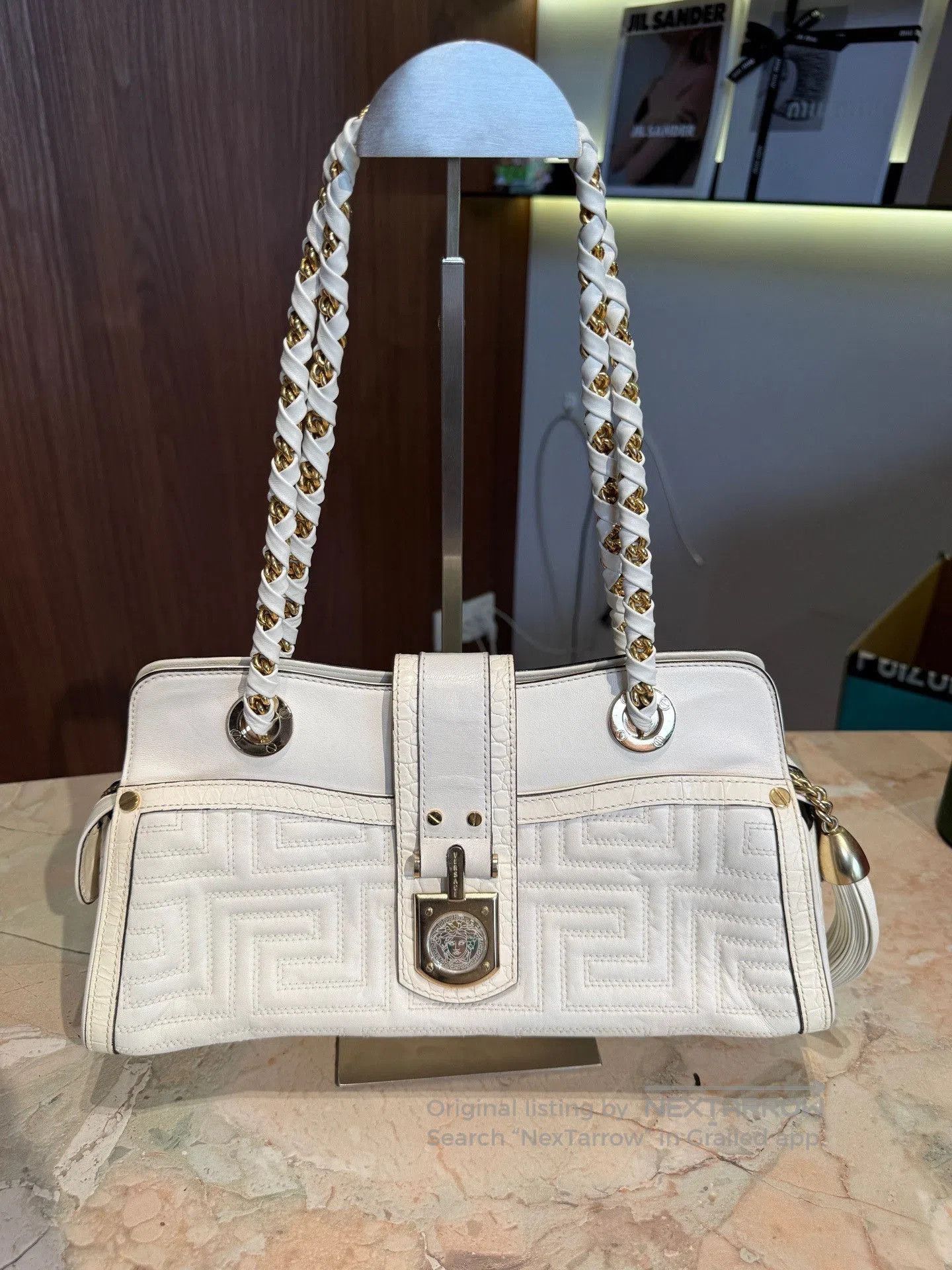 Versace Versace Classic Chain Shoulder Bag. Size ONE SIZE - 1 Thumbnail
