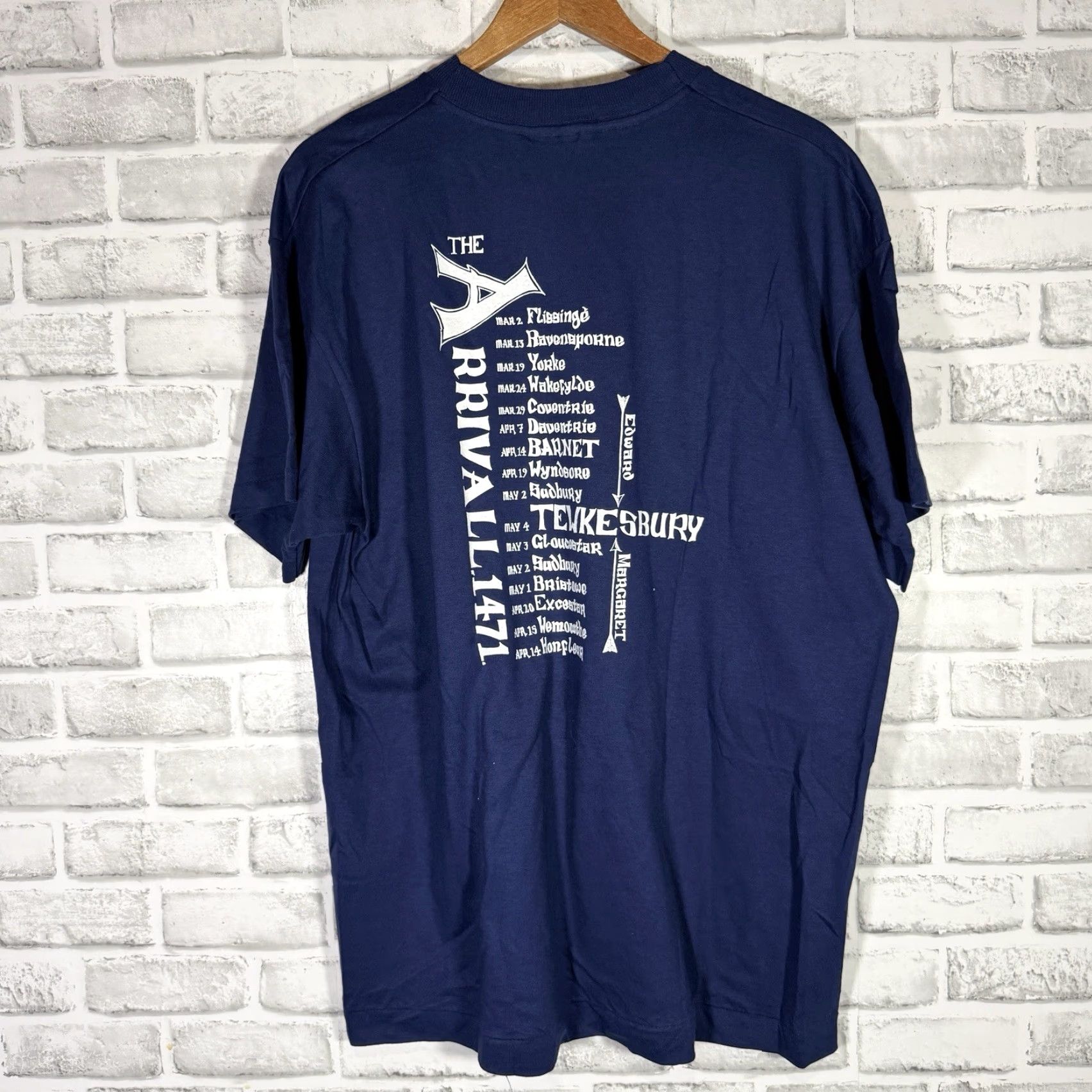 Vintage VINTAGE Screen Stars Best Graphic Tee XL Blue Medieval Festival Single Stitch USA Mens Size US XL / EU 56 / 4 - 5 Thumbnail
