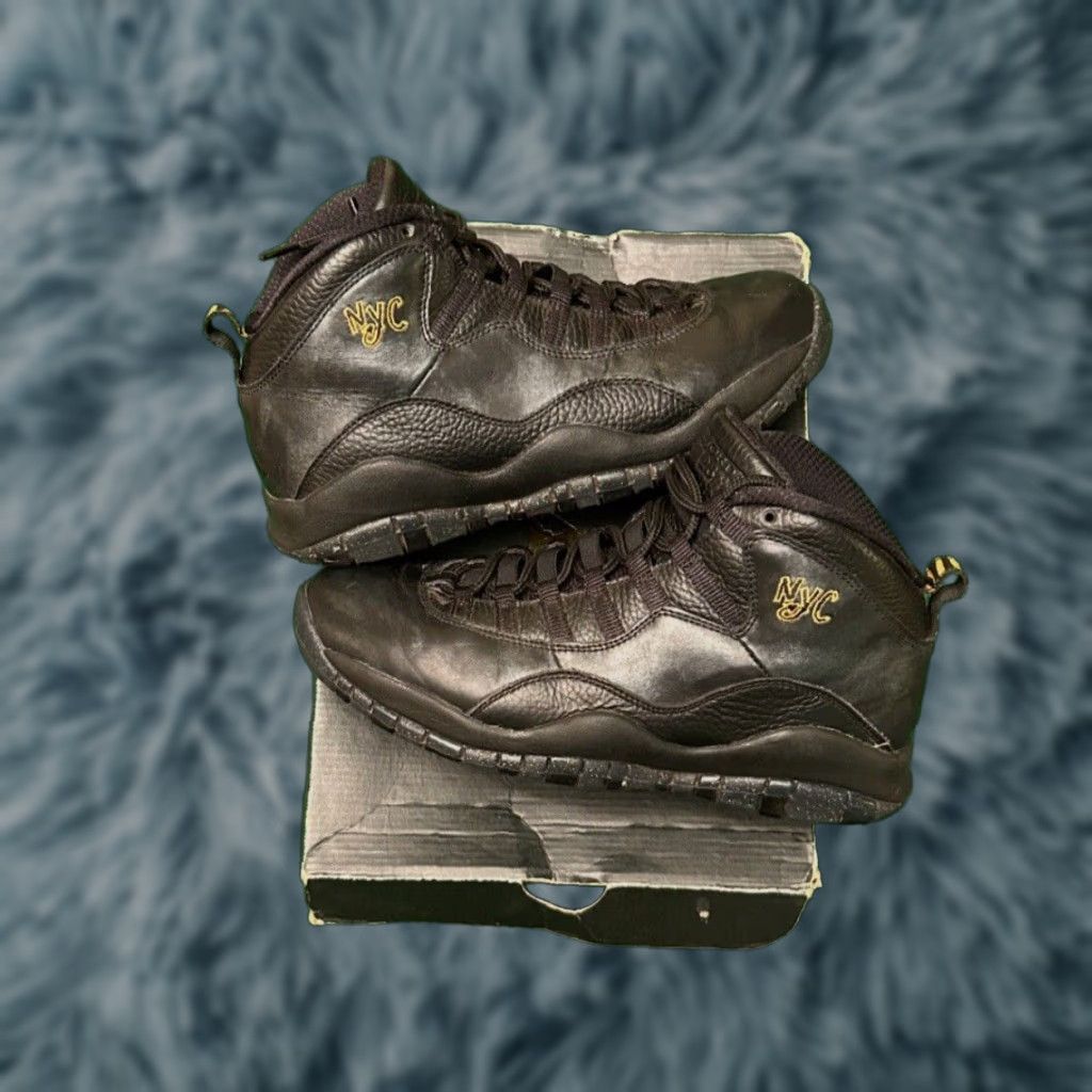 Jordan Brand Jordan 10 Retro New York City NYC 2016 Mens Sz 8 Black Metallic Gold 310805-012 Size ONE SIZE - 1 Thumbnail