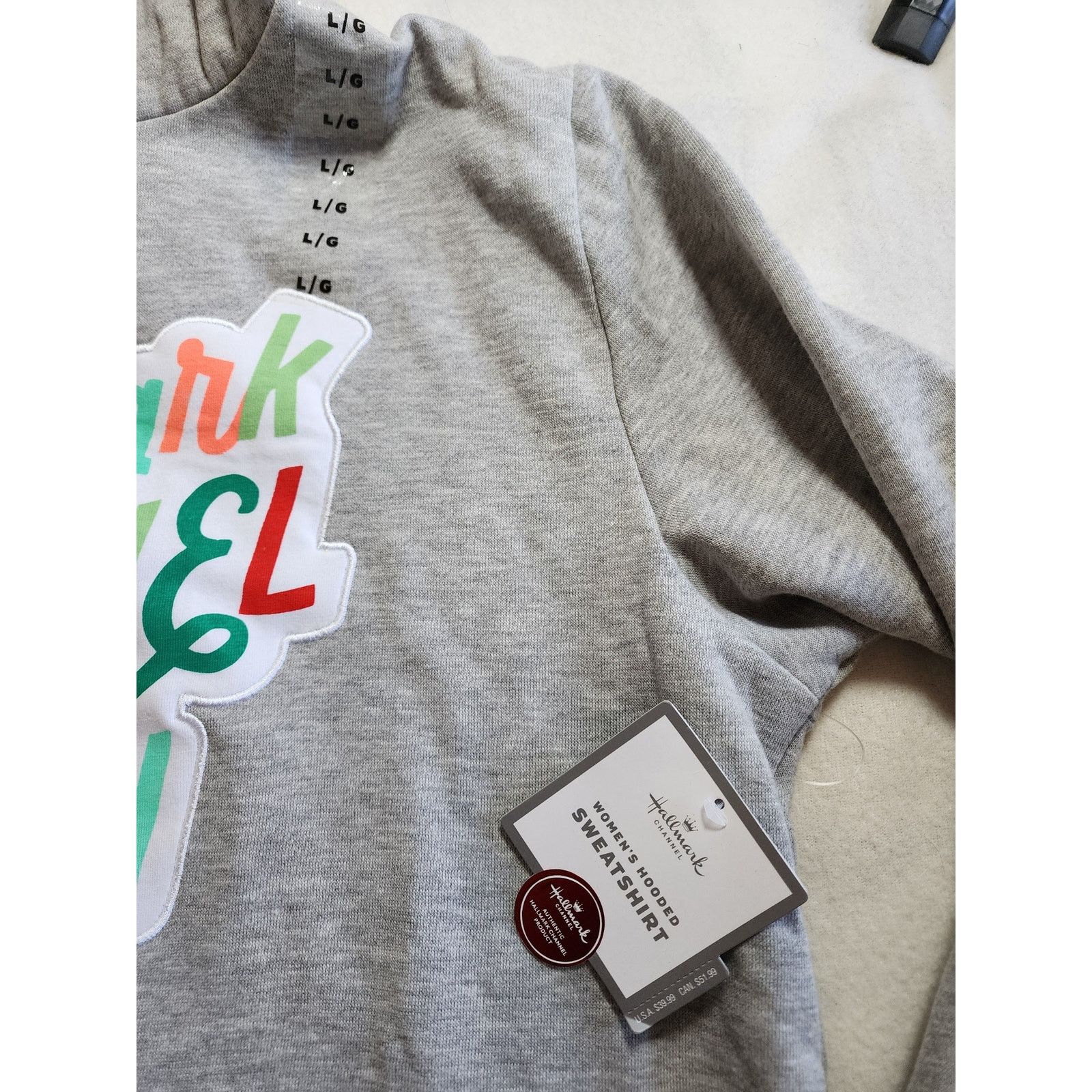 Other Hallmark Channel #1 Fan NWT Hoodie Size L Official Licensed Size L / US 10 / IT 46 - 3 Thumbnail