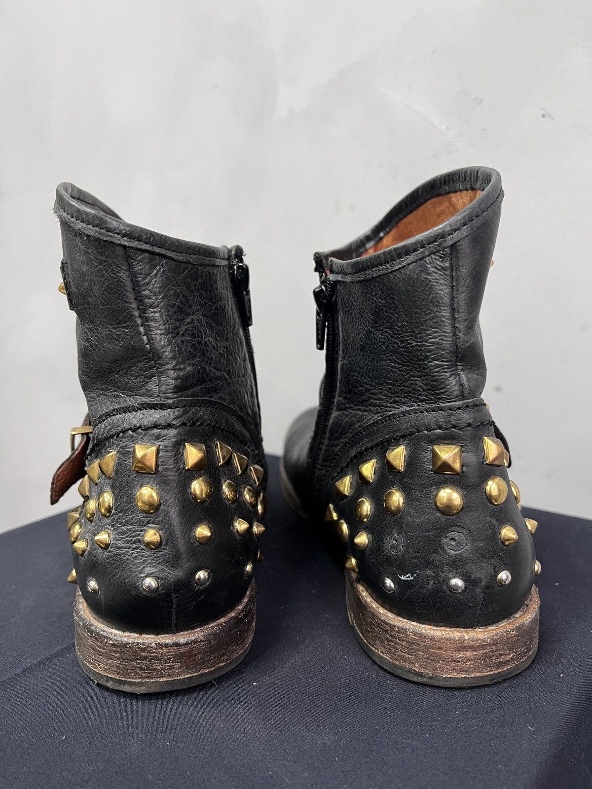 Hedi Slimane Black Leather Archive Ankle Boots studded hedi slimane style Size US 7.5 / EU 40-41 - 11 Thumbnail