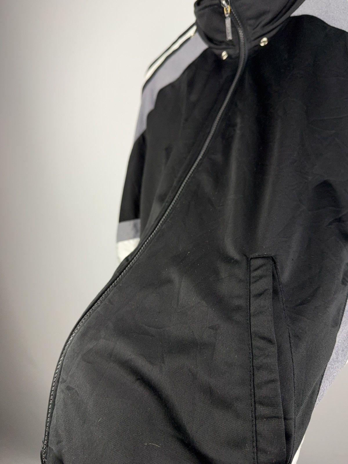 Adidas × Vintage Vintage 90s Adidas Track Vest Black Y2K Size US M / EU 48-50 / 2 - 8 Thumbnail