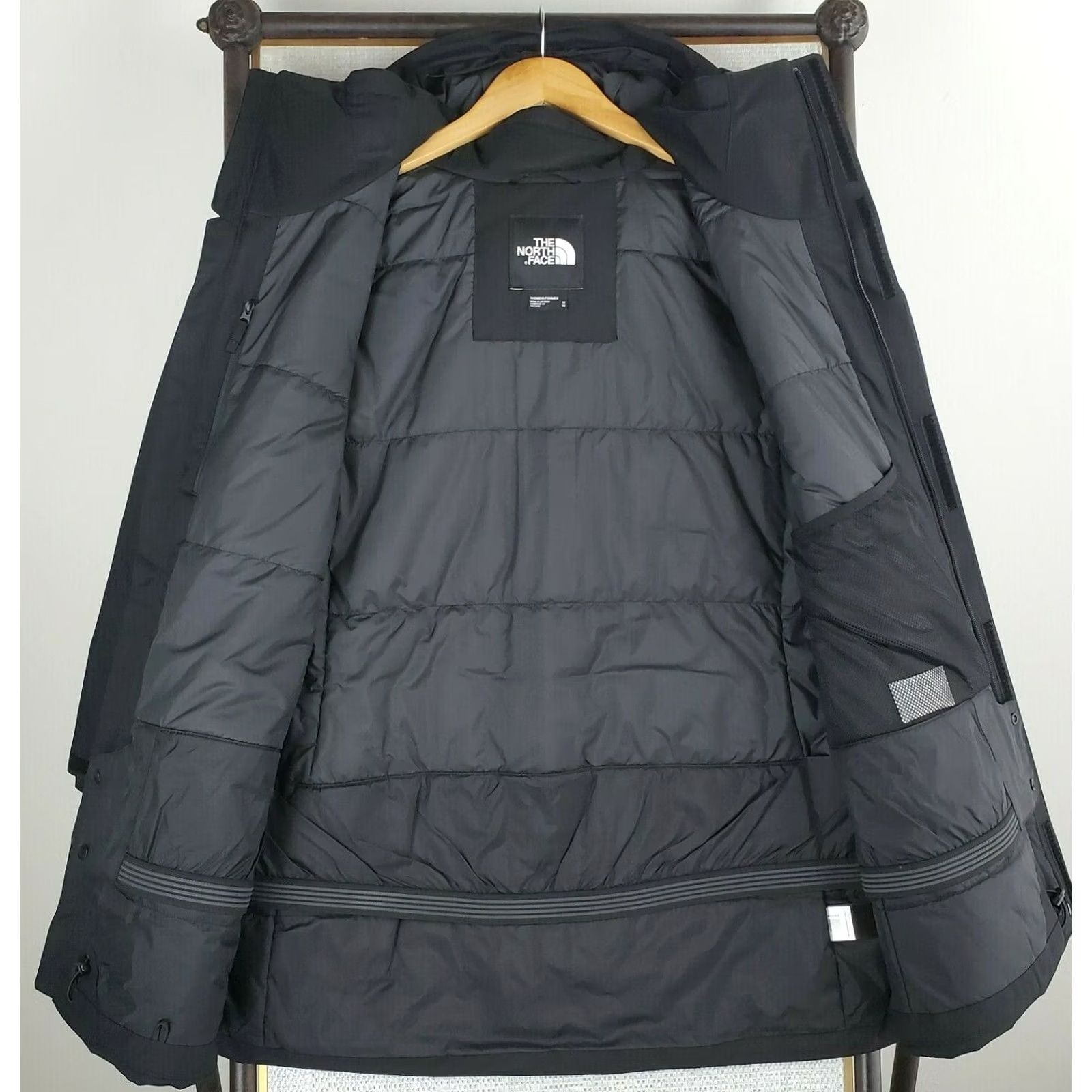 The North Face The North Face Women's 1X Primaloft Hooded Jacket Coat Black XL New with Tags Size XL / US 12-14 / IT 48-50 - 7 Thumbnail