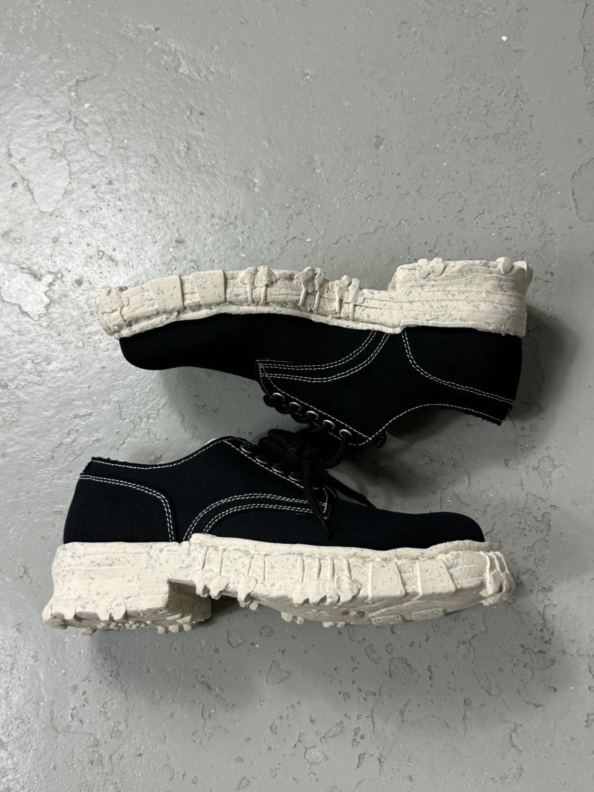 Maison MIHARA YASUHIRO MAISON MIHARA YASUHIRO Black Vintage Like Derbys Size US 7 / EU 40 - 4 Thumbnail