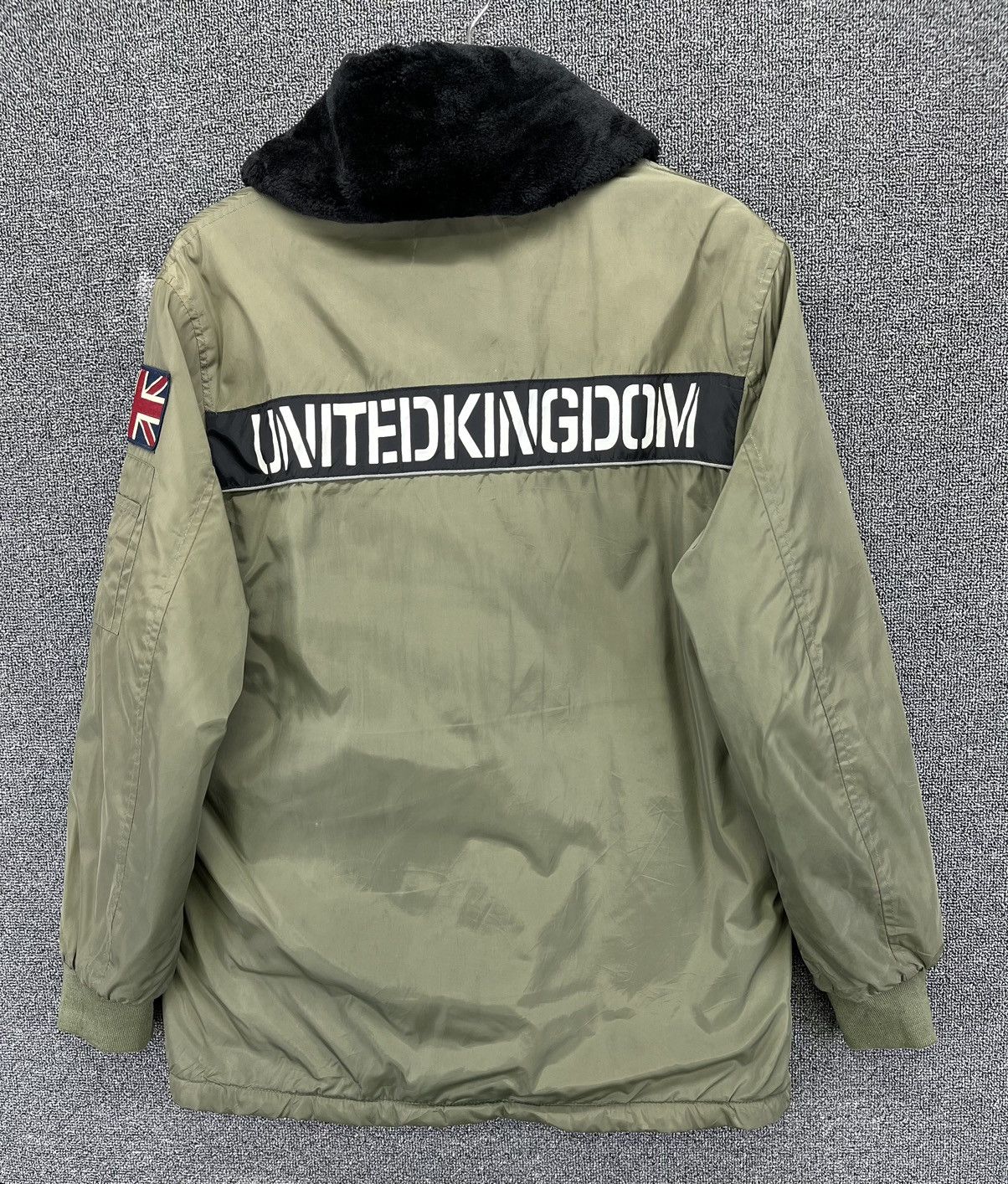 Vintage Vintage Light & Dark London Outdoor Jacket Size US XL / EU 56 / 4 - 11 Thumbnail