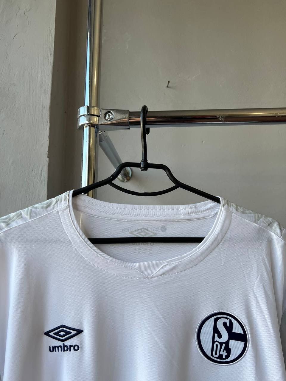 Umbro 2019/20 SCHALKE 04 AWAY SOCCER JERSEY FOOTBALL SHIRT XXL MEN Size US XXL / EU 58 / 5 - 4 Thumbnail