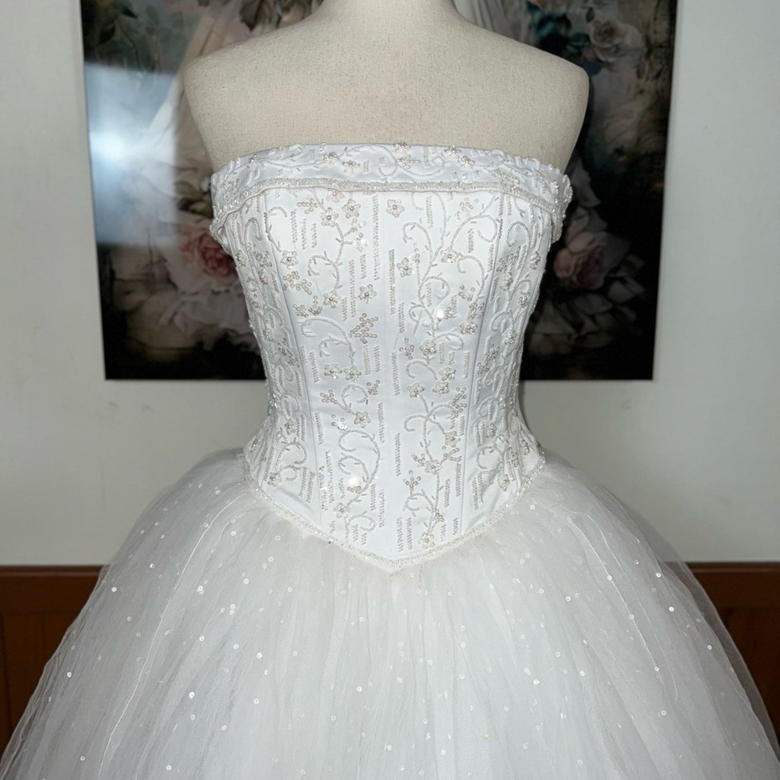 Other David’s Bridal Sparkling Tulle Bateau Waist Wedding Gown! Size S / US 4 / IT 40 - 3 Thumbnail